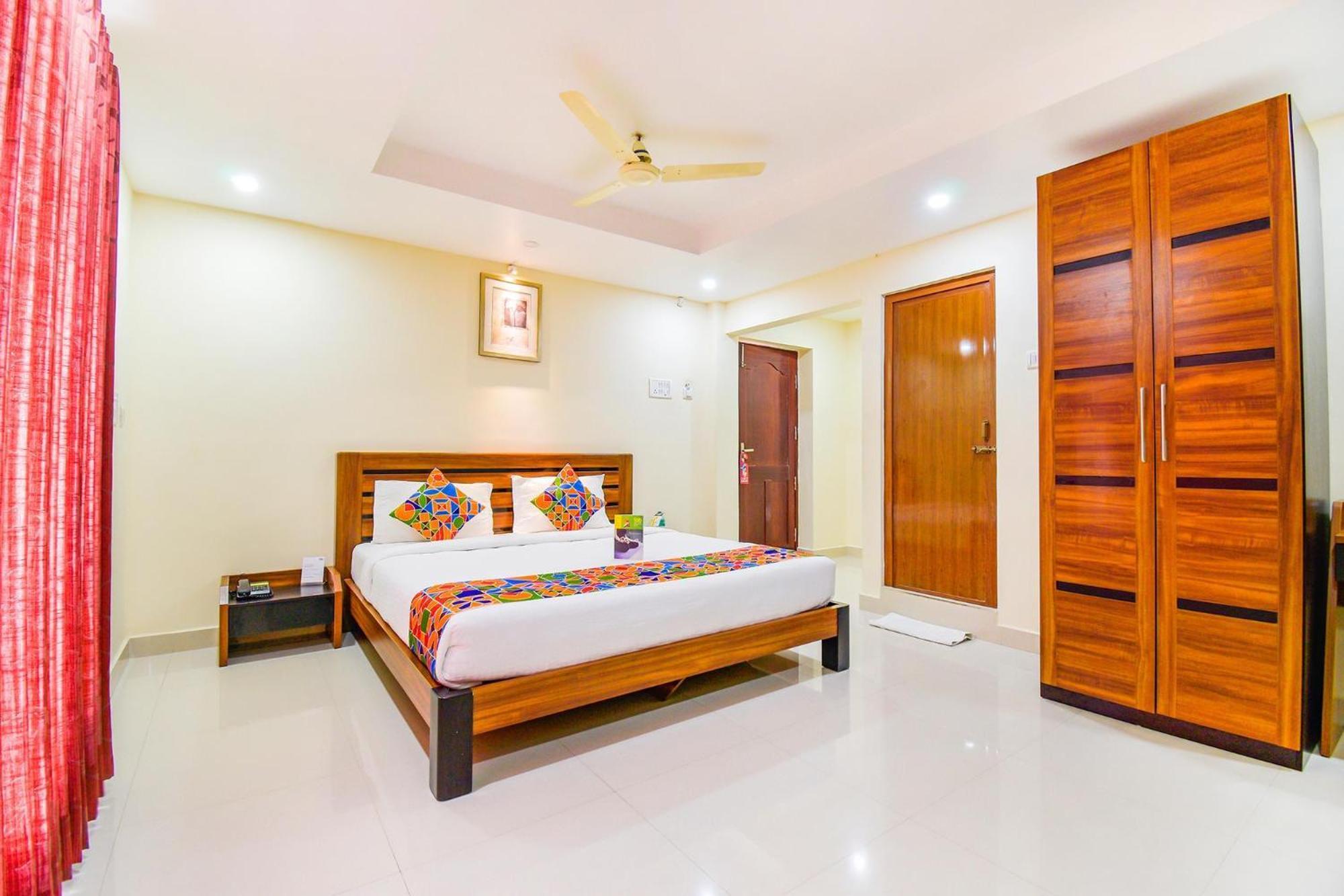Hotel Fabhotel Sri Krishna Residency Airport - Near To International Airport
