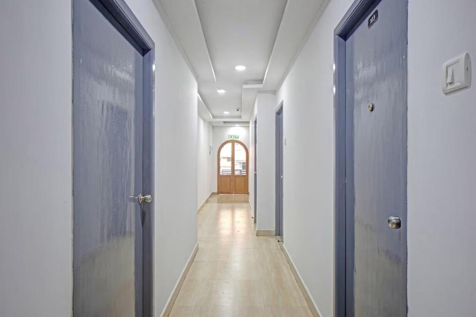 Sadha Siva Hotel