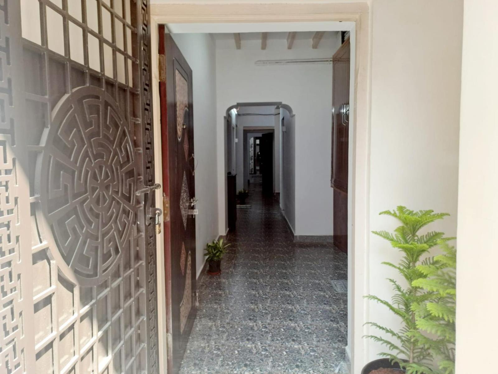 Airport Pickupbeachchepauk Stadiumkitchenwifi Holiday home Chennai