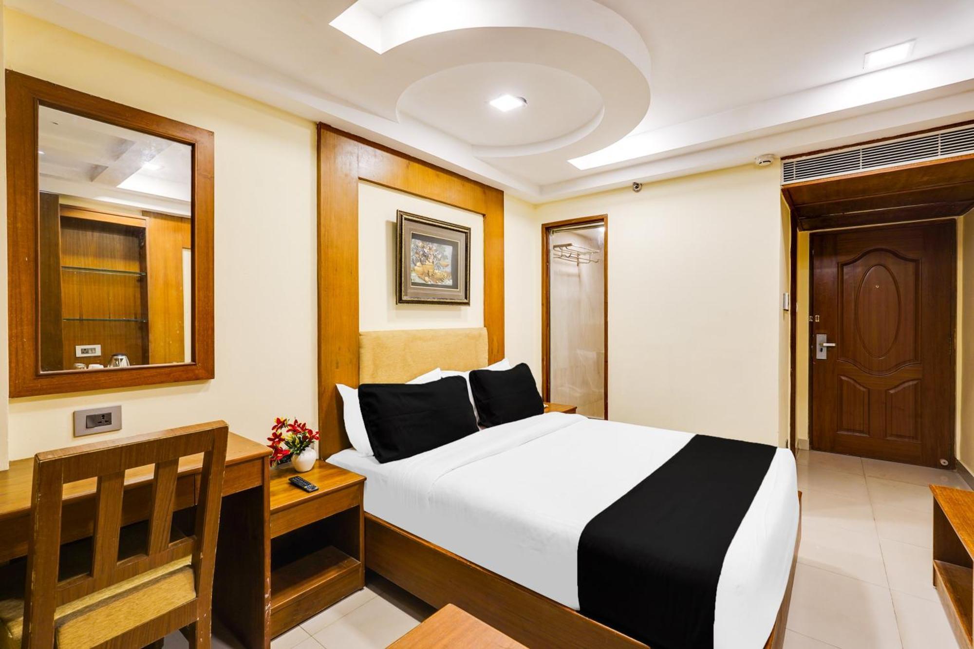 Townhouse Oak Alandur Near Airport Formerly Vijay Park