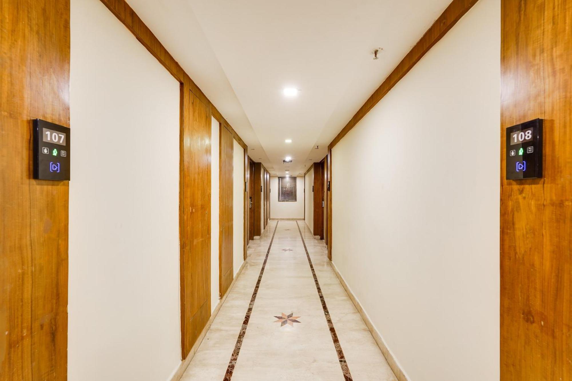 Townhouse Oak Alandur Near Airport Formerly Vijay Park