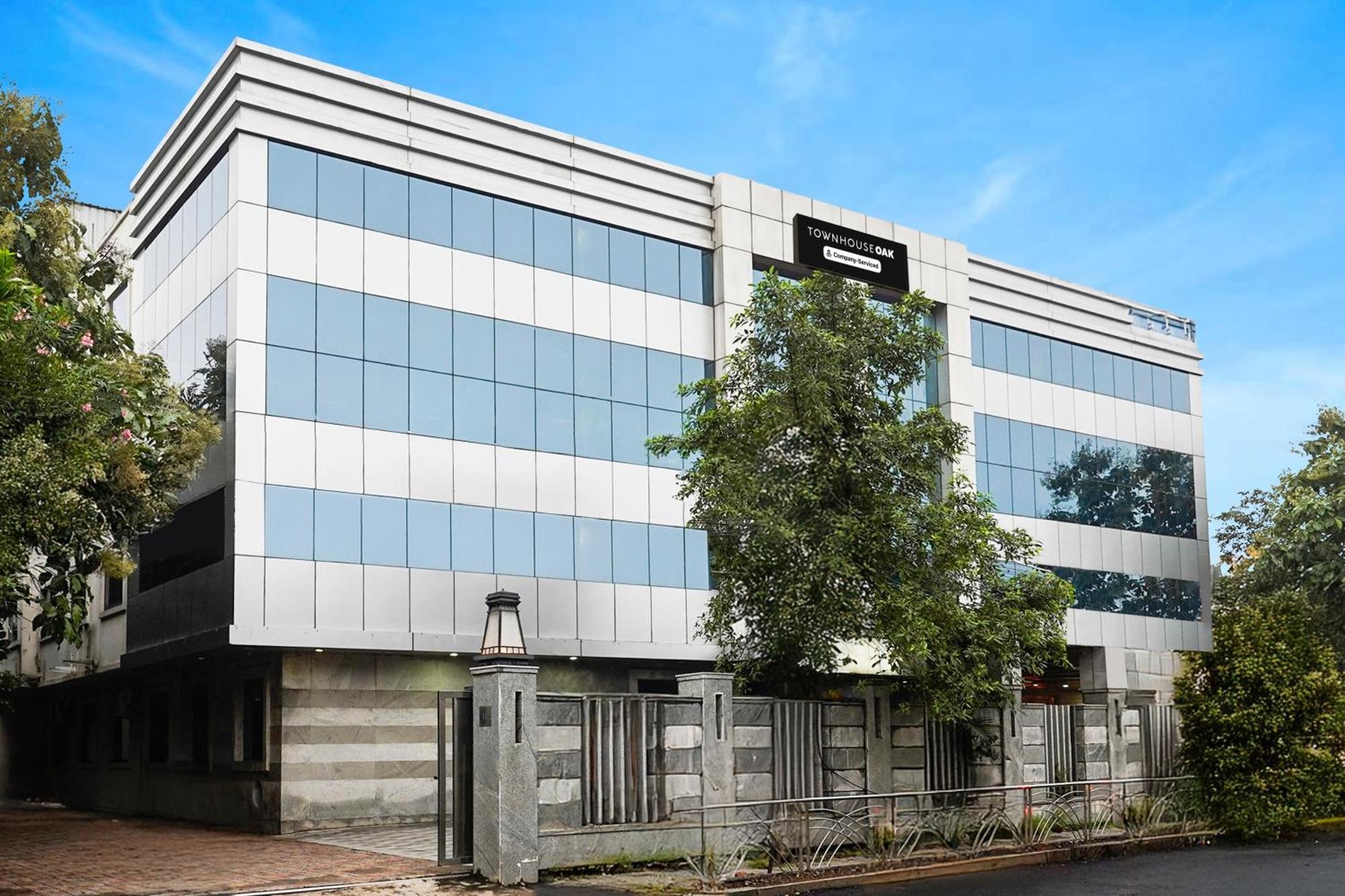 Hotel Townhouse Oak Alandur Near Airport Formerly Vijay Park Chennai