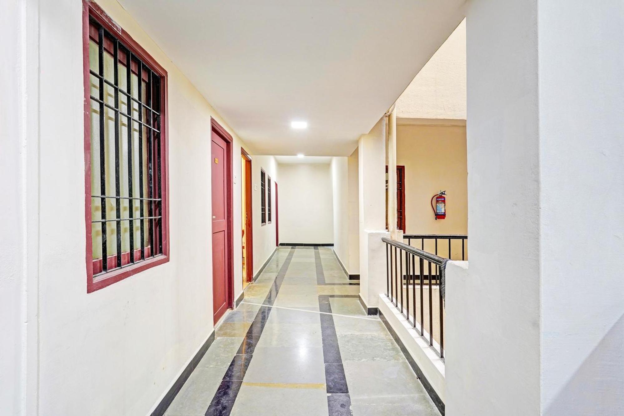 O Purasaiwalkam Hotel