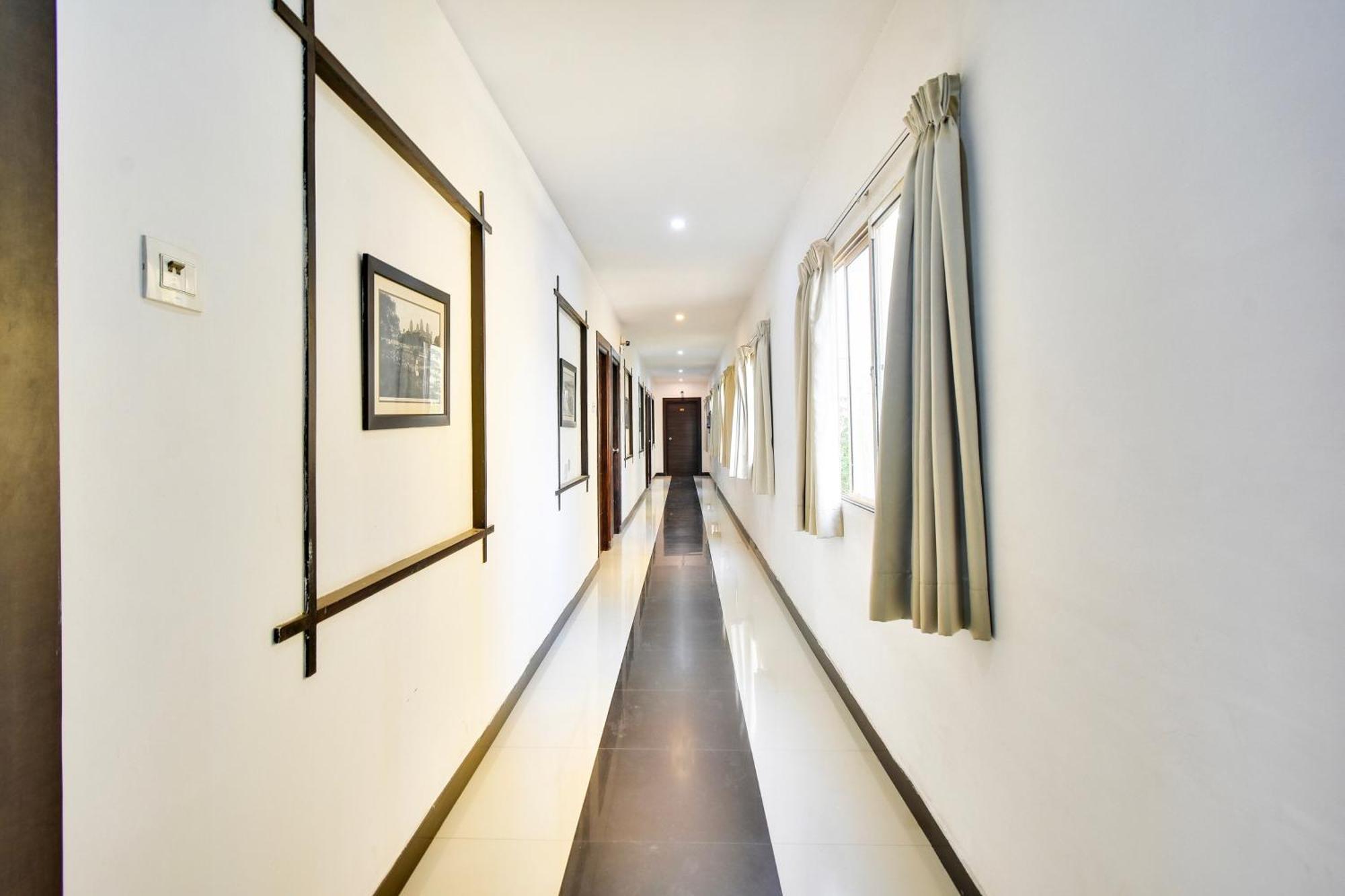 Collection O Elite Residency Hotel 3*