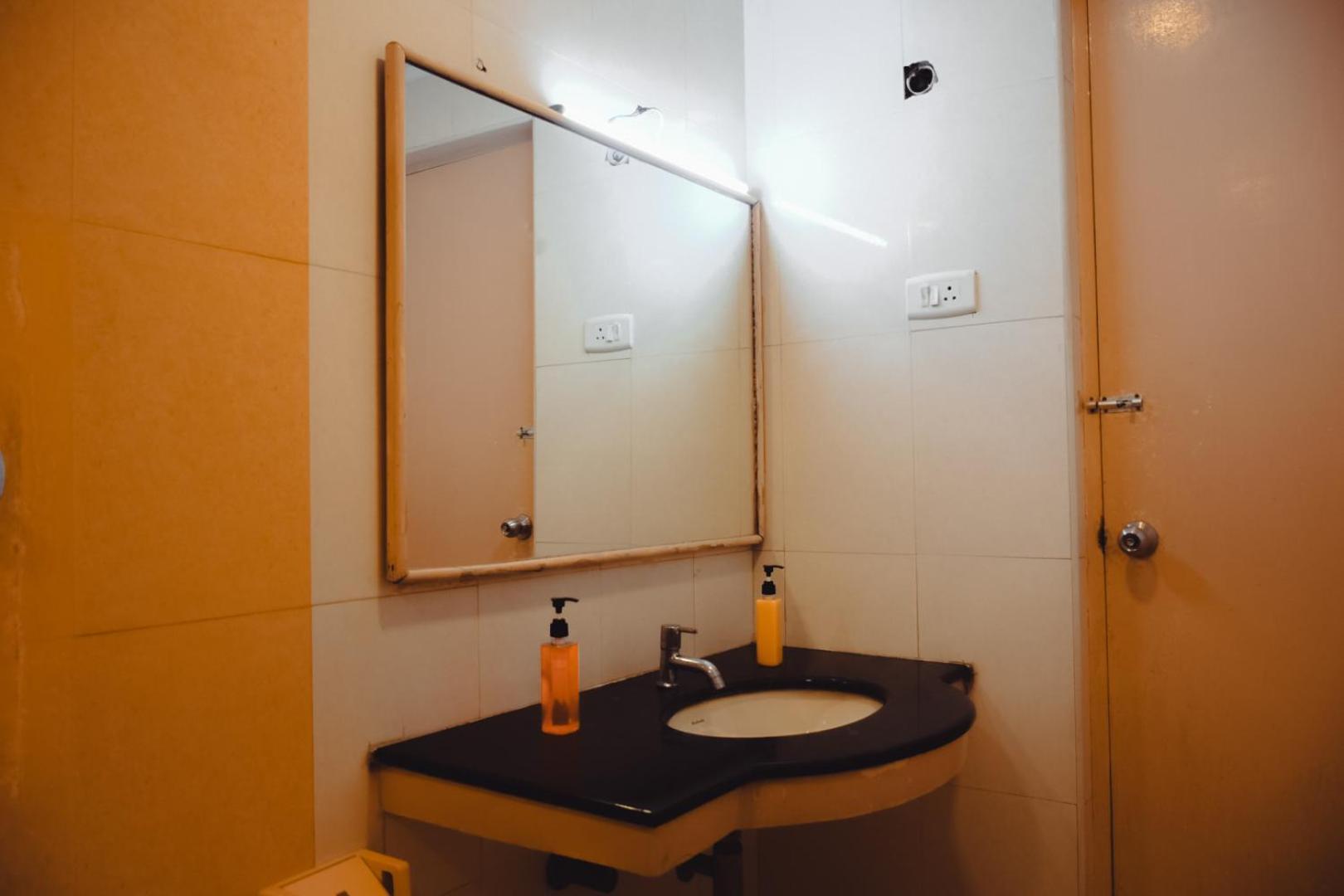 Hotel Naksha Tree - Mogappair 3*