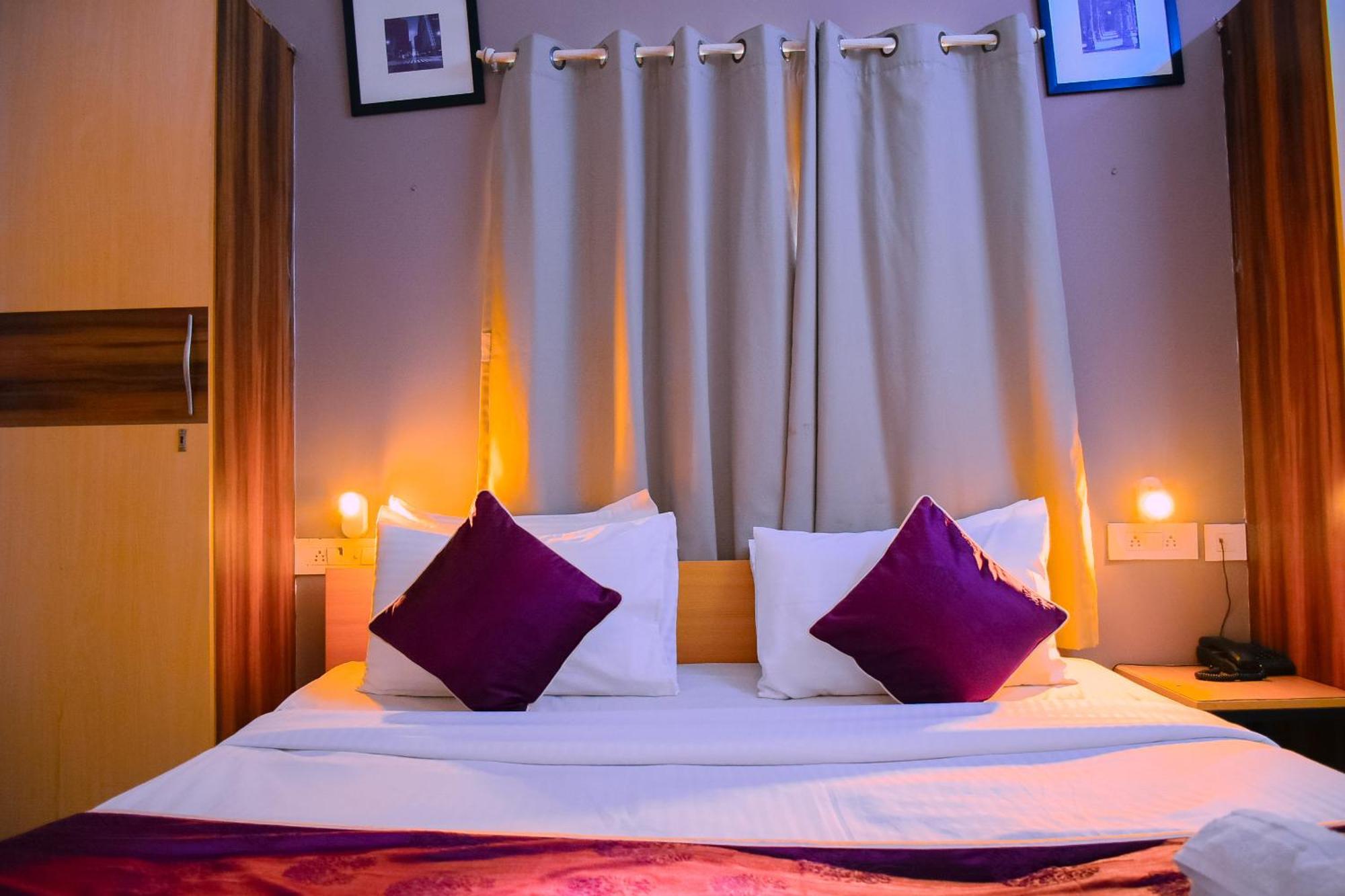 Hotel Naksha Tree Hotels- Ramapuram 3*