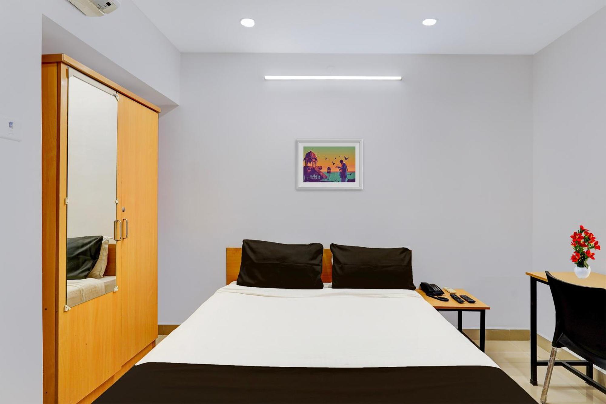 Super O Valasaravakkam Near Chandra Metro Mall