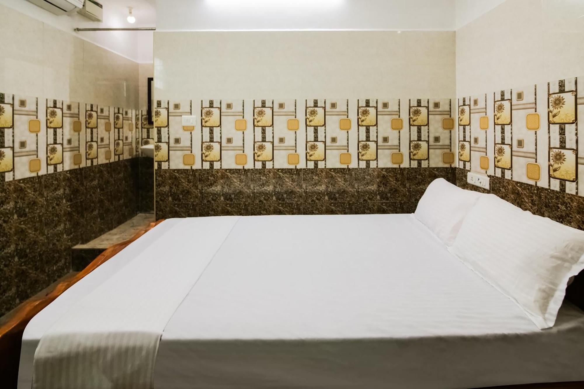 O Thirugnanasamandham Hotel 2*