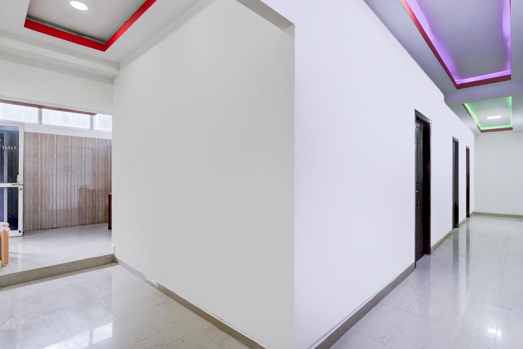 Super Collection O Kelambakkam Near Chettinad Hospital * Chennai