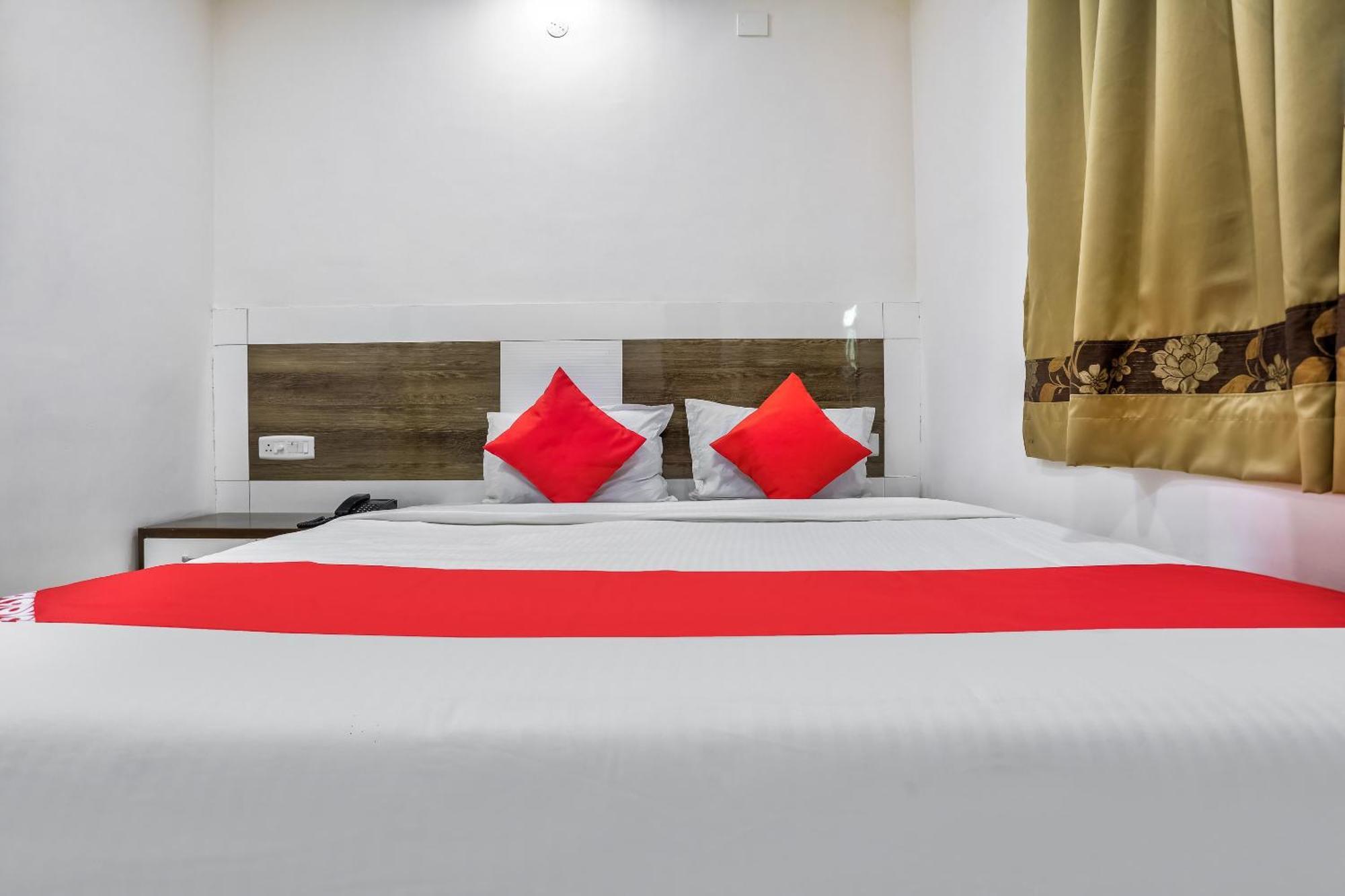 O Nimalan Residency Shenoy Nagar Anna Nagar Near Pvr Cinemas Skywalk Hotel 3*