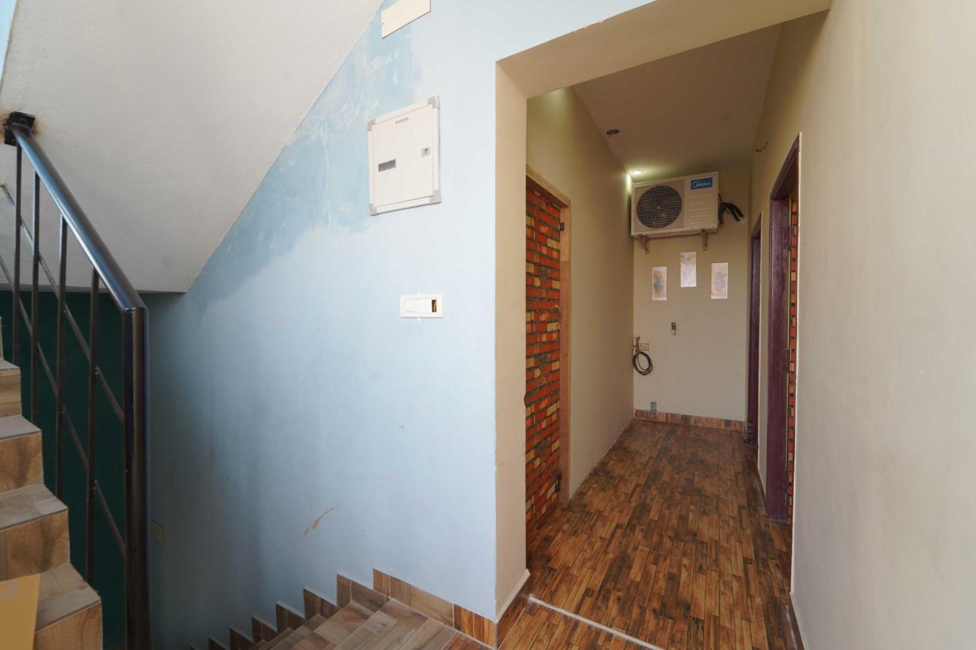 Hotel O Nimalan Residency 3*