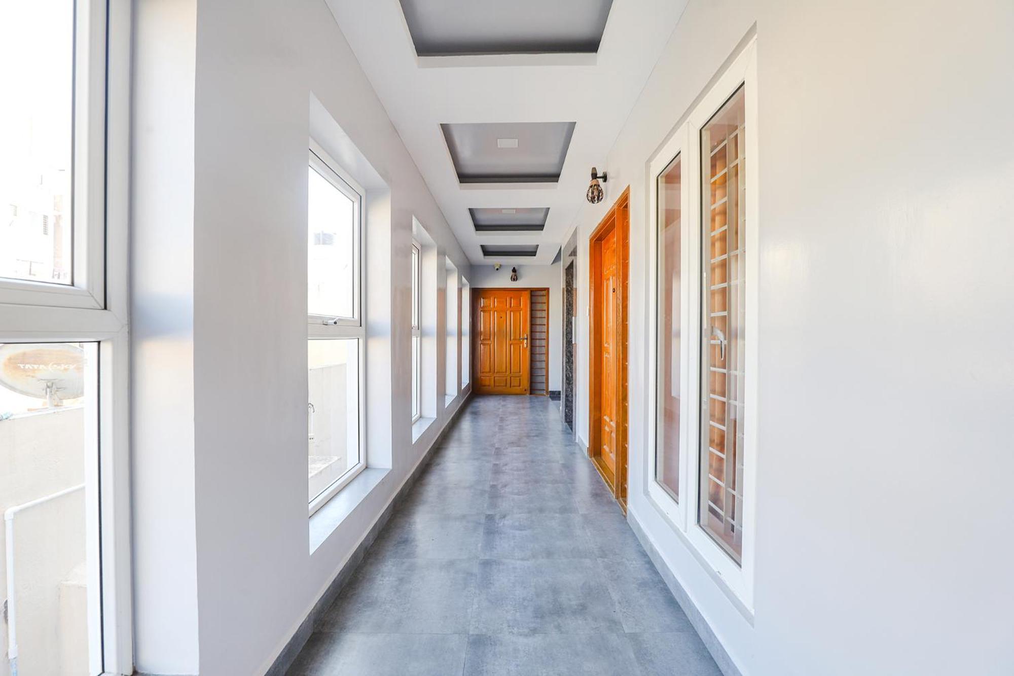 Fabhotel Hathvik Park - Near To Nandanam Metro Station 3* Chennai