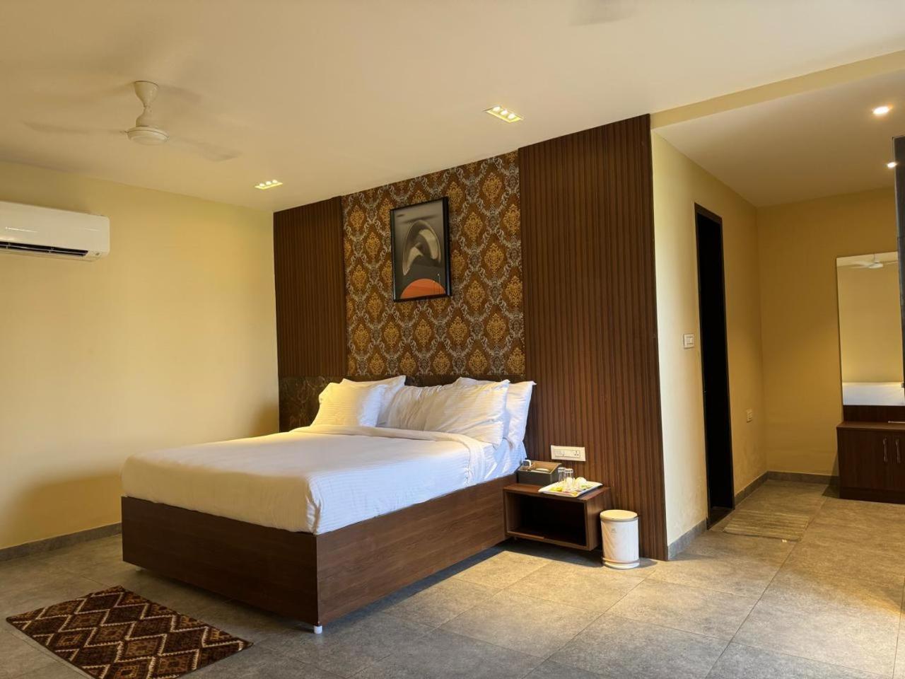 Mstays Ecr By Mirabilis