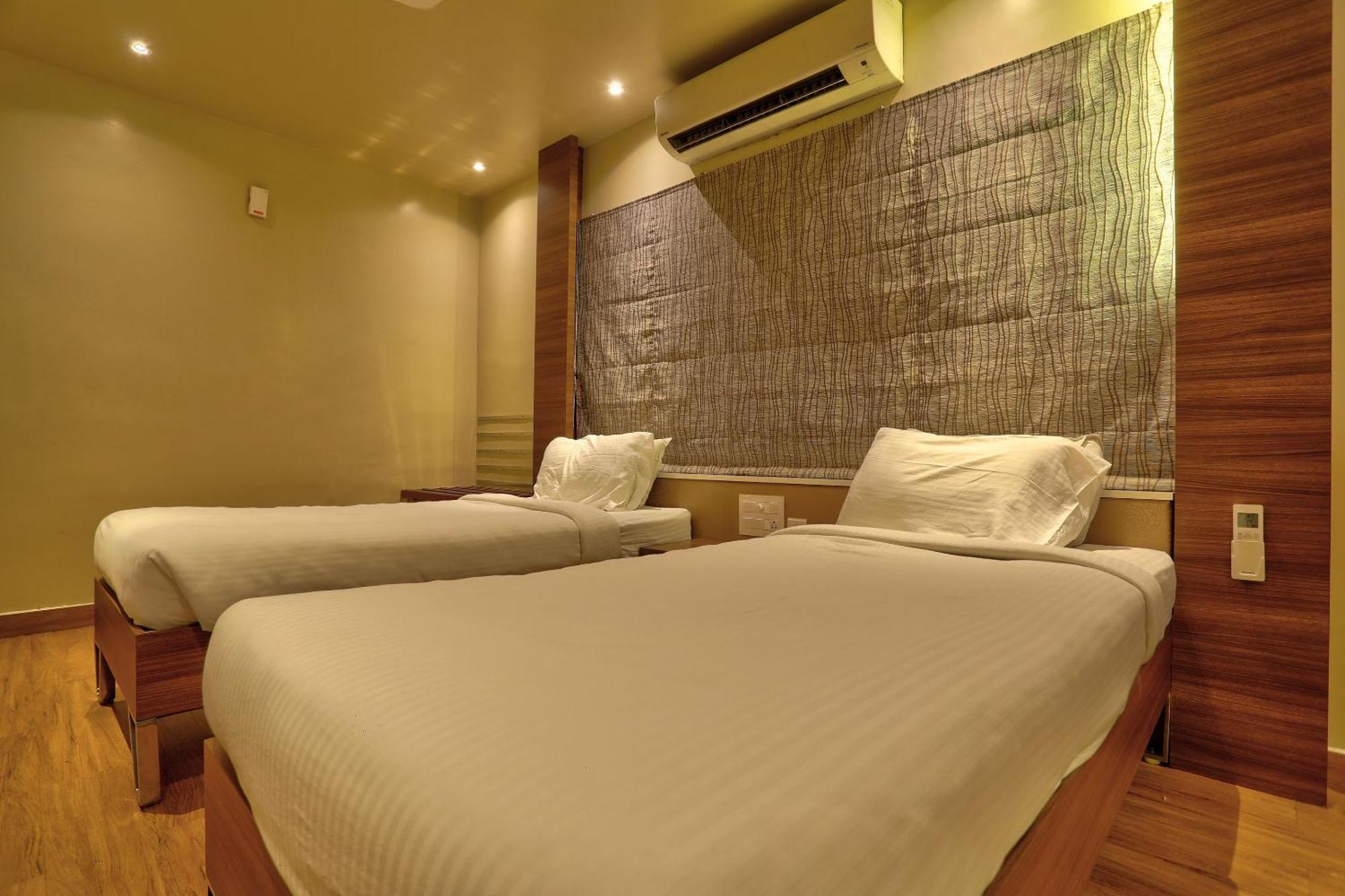 Townhouse Oak Kodambakkam Formerly Cine City Chennai