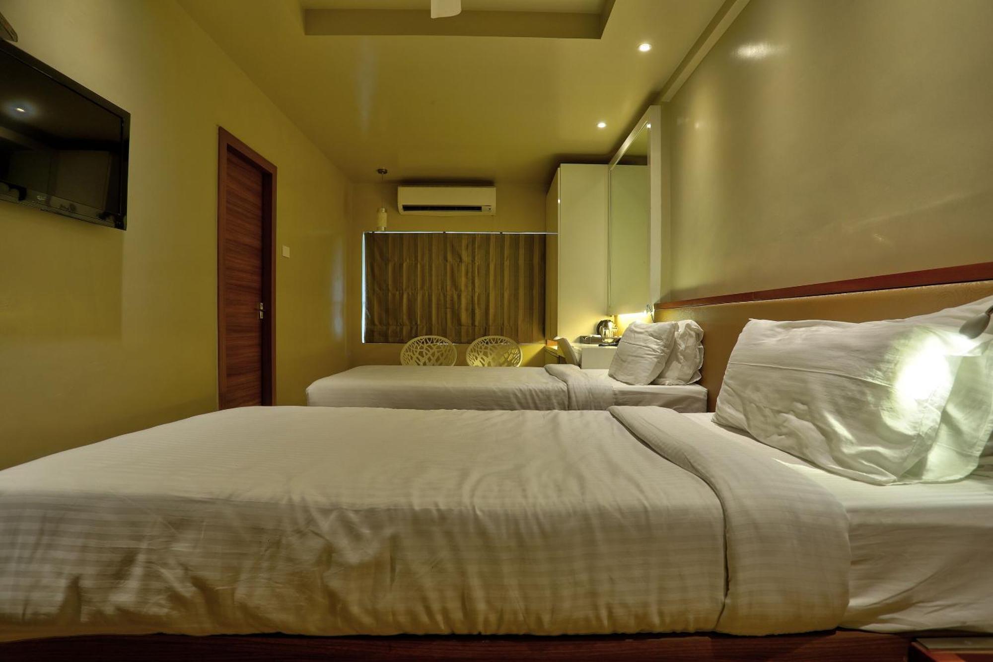 Townhouse Oak Kodambakkam Formerly Cine City Hotel *