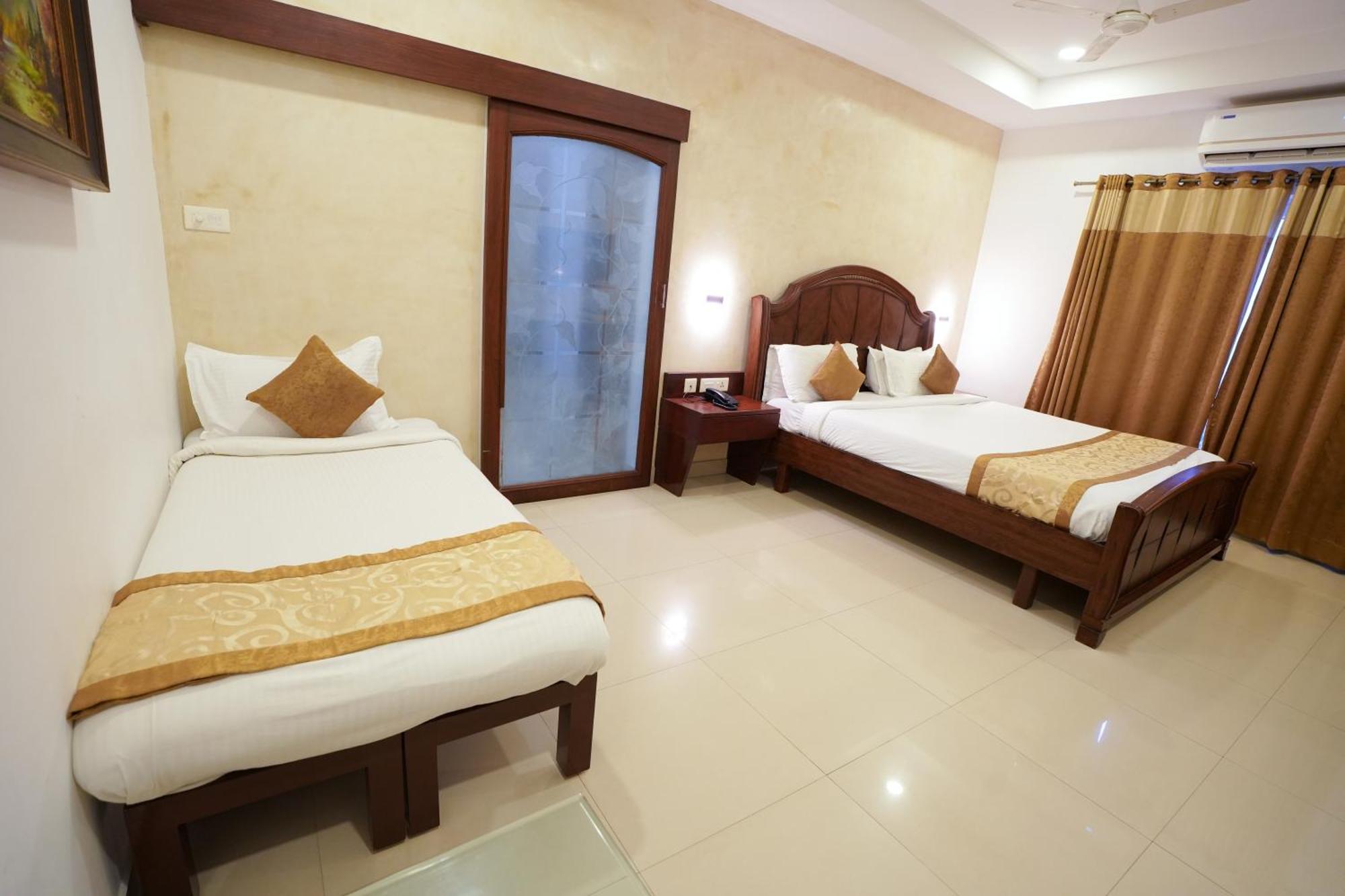 Hotel Avenue 11 Boutique Residences, Poes Garden 3*
