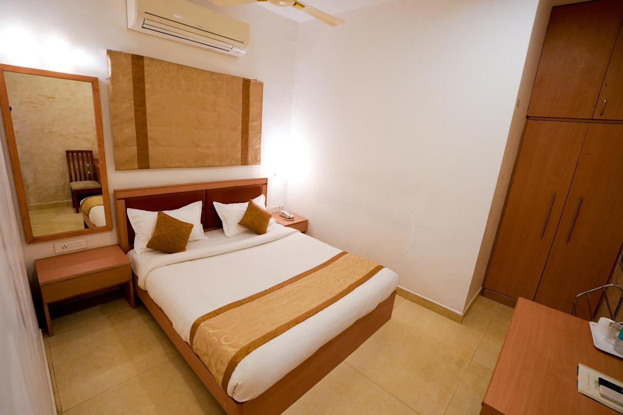 Hotel Avenue 11 Boutique Residences, Poes Garden Chennai