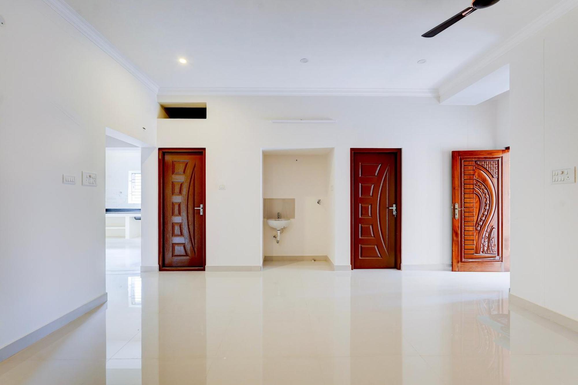 Hotel O Elegant Residency Vandalur Zoo Chennai
