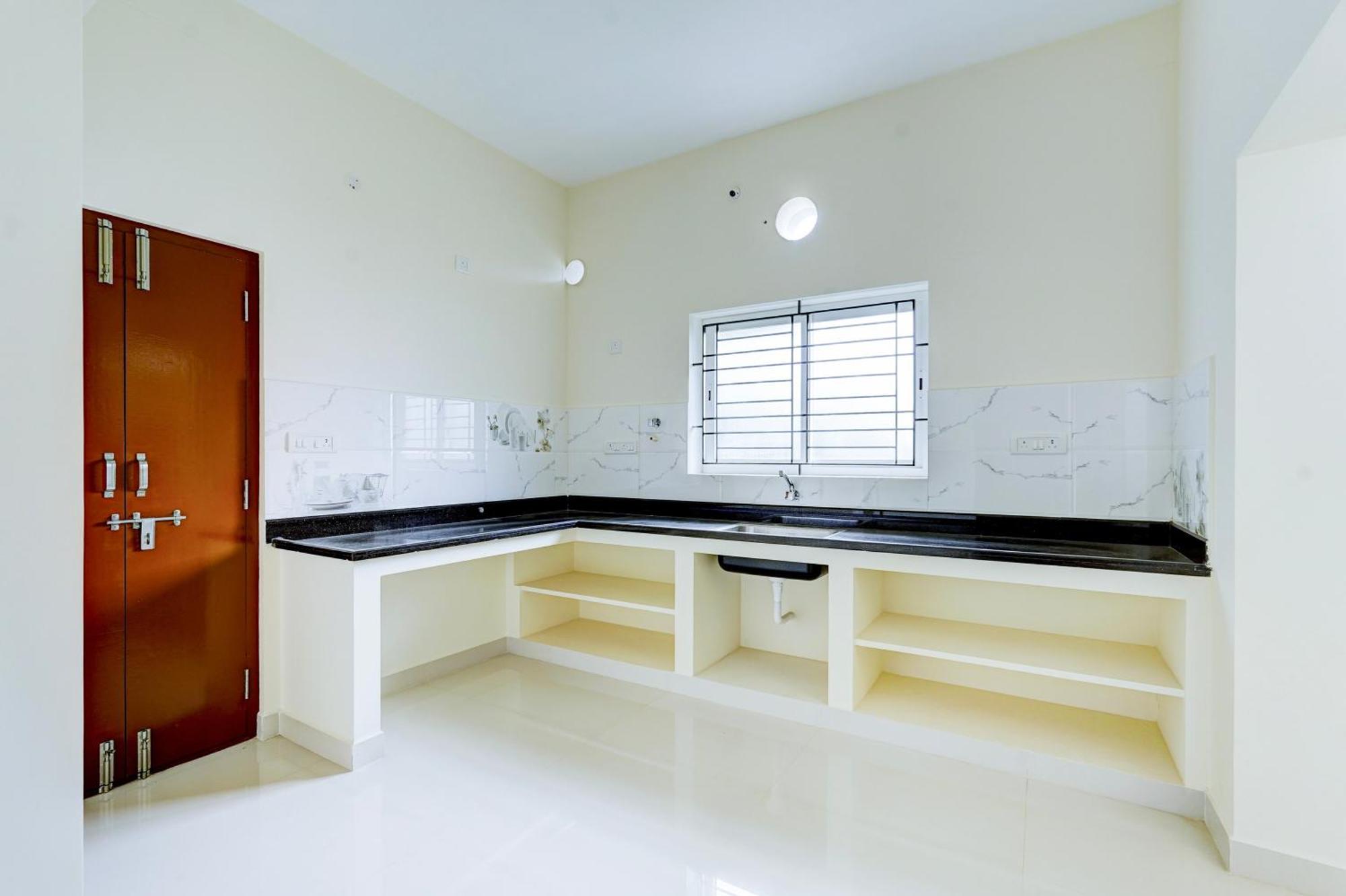 Hotel O Elegant Residency Vandalur Zoo