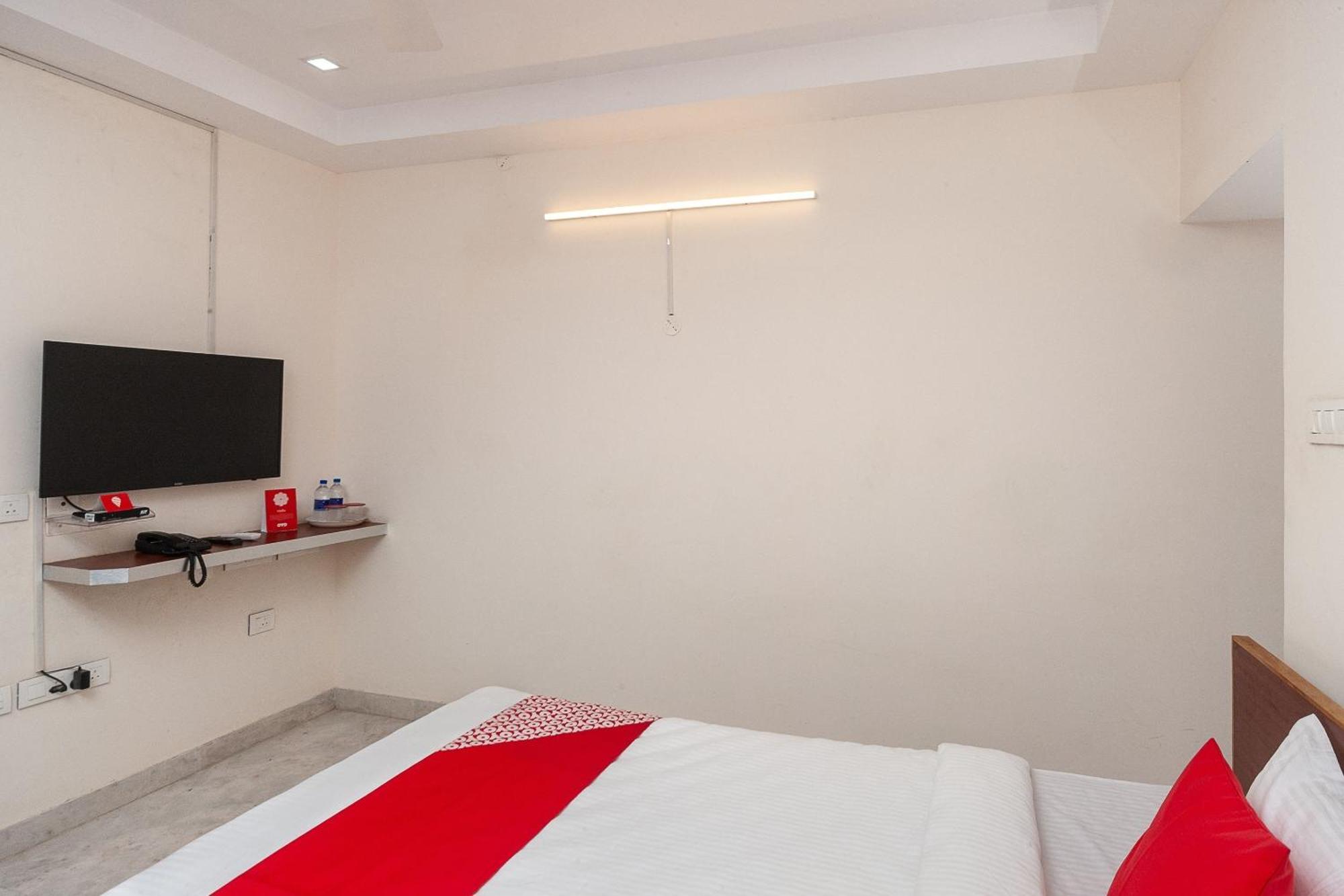Super O Le Mint Omr 3* Chennai