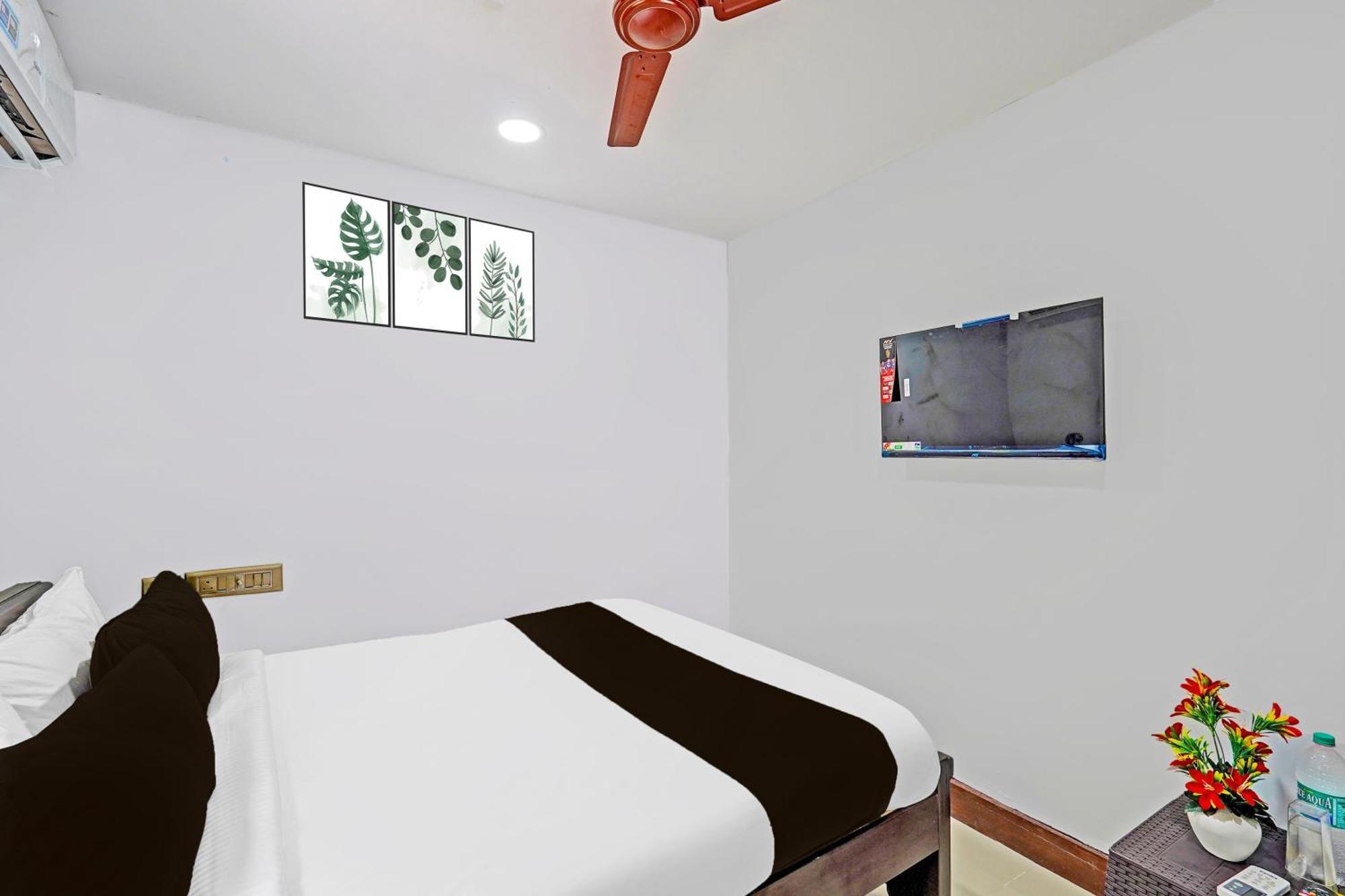 Super O Sholinganallur Near Anjaneya Temple Hotel 4*