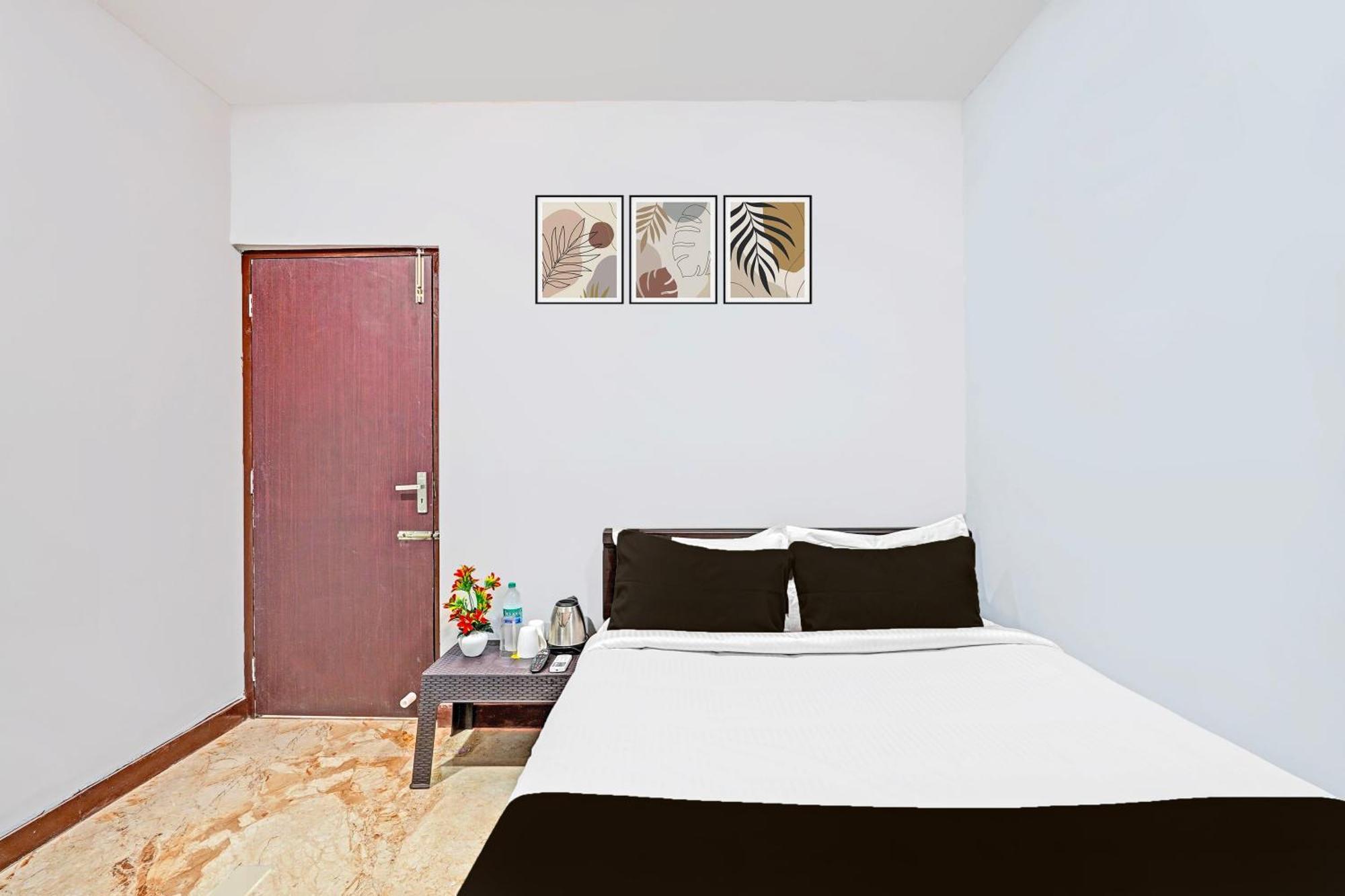 Super O Sholinganallur Near Anjaneya Temple 4* Chennai