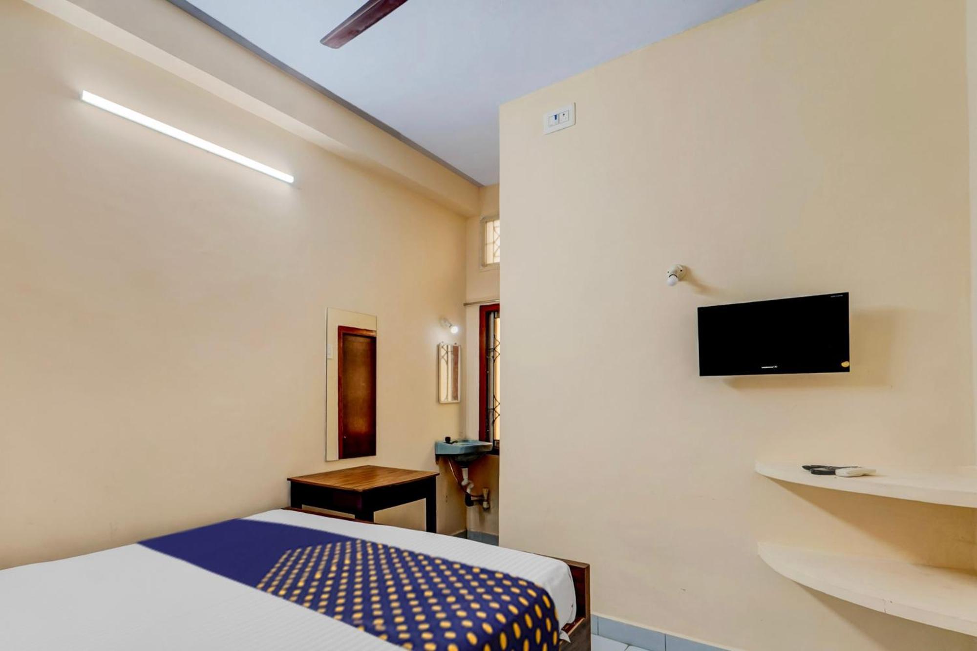 Hotel Spot On Rkh