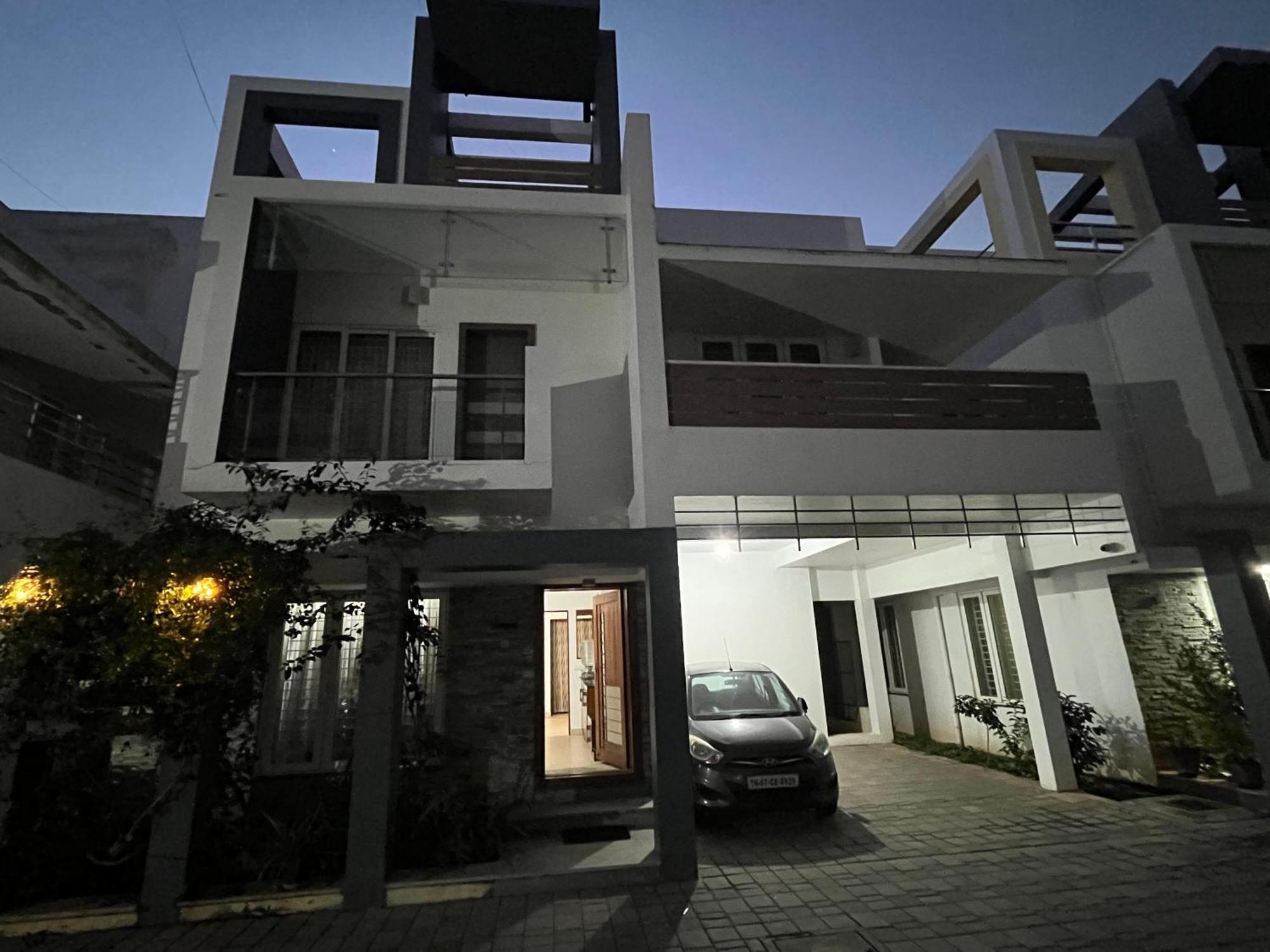 Guest house Avuraa Hospitality India Chennai