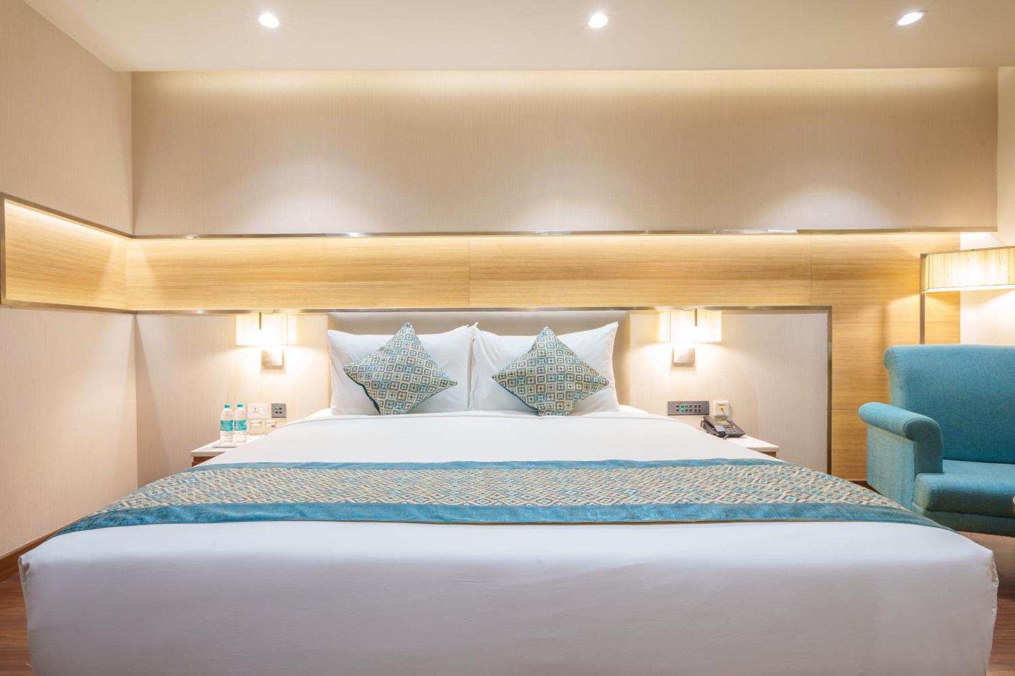 Pharos Hotel Chennai
