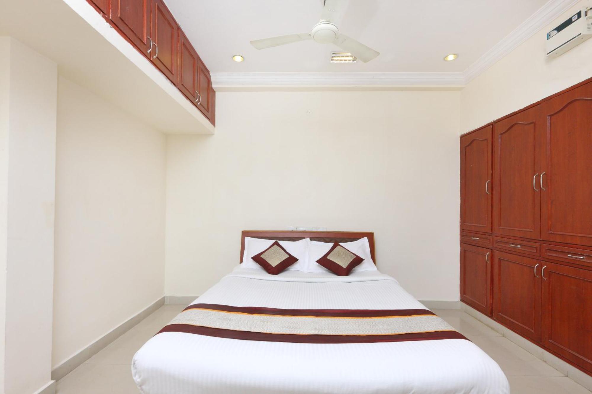 Collection O Tranquil Nest Hotel