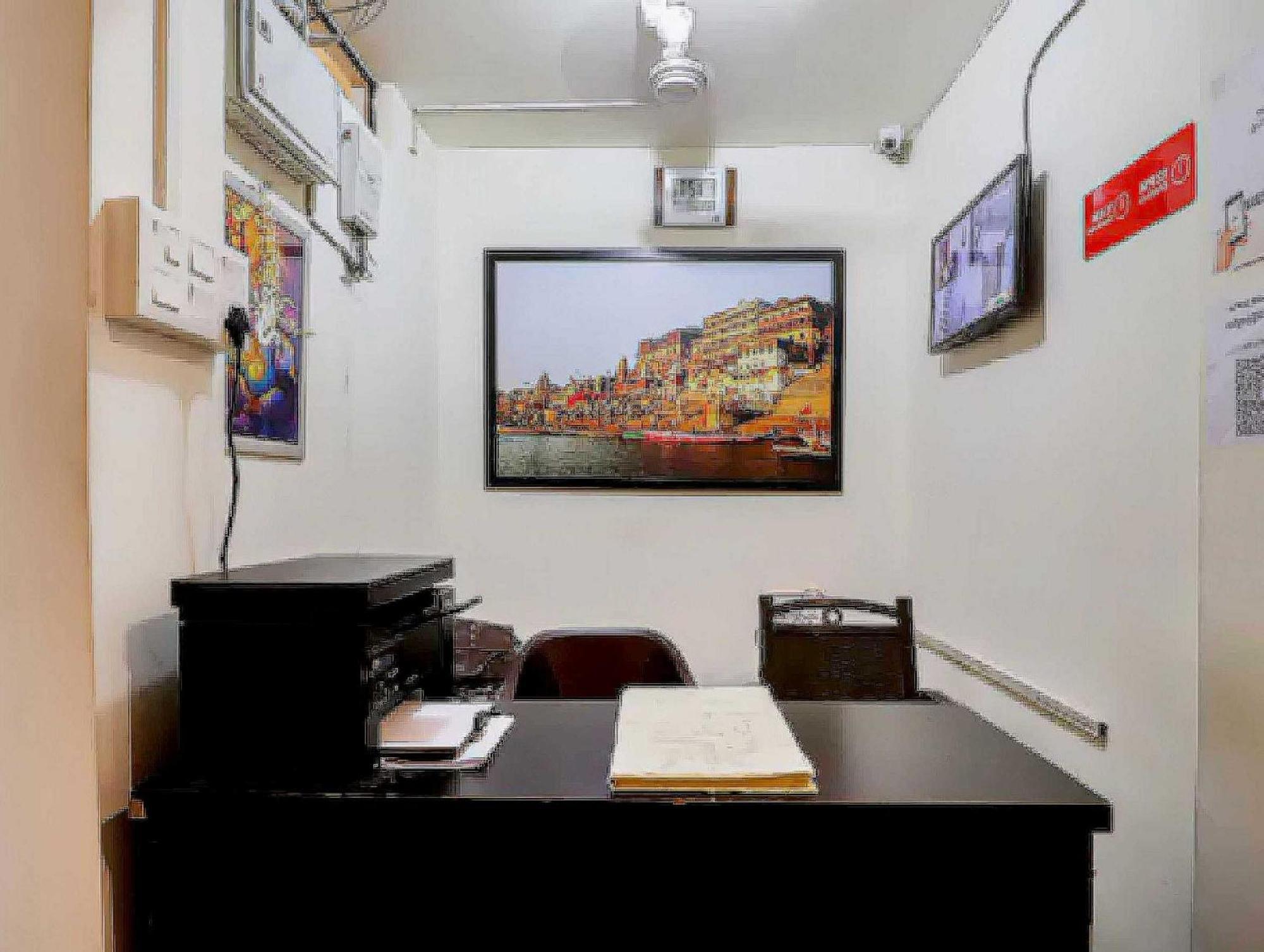 Hotel O Golden Cafe 3*