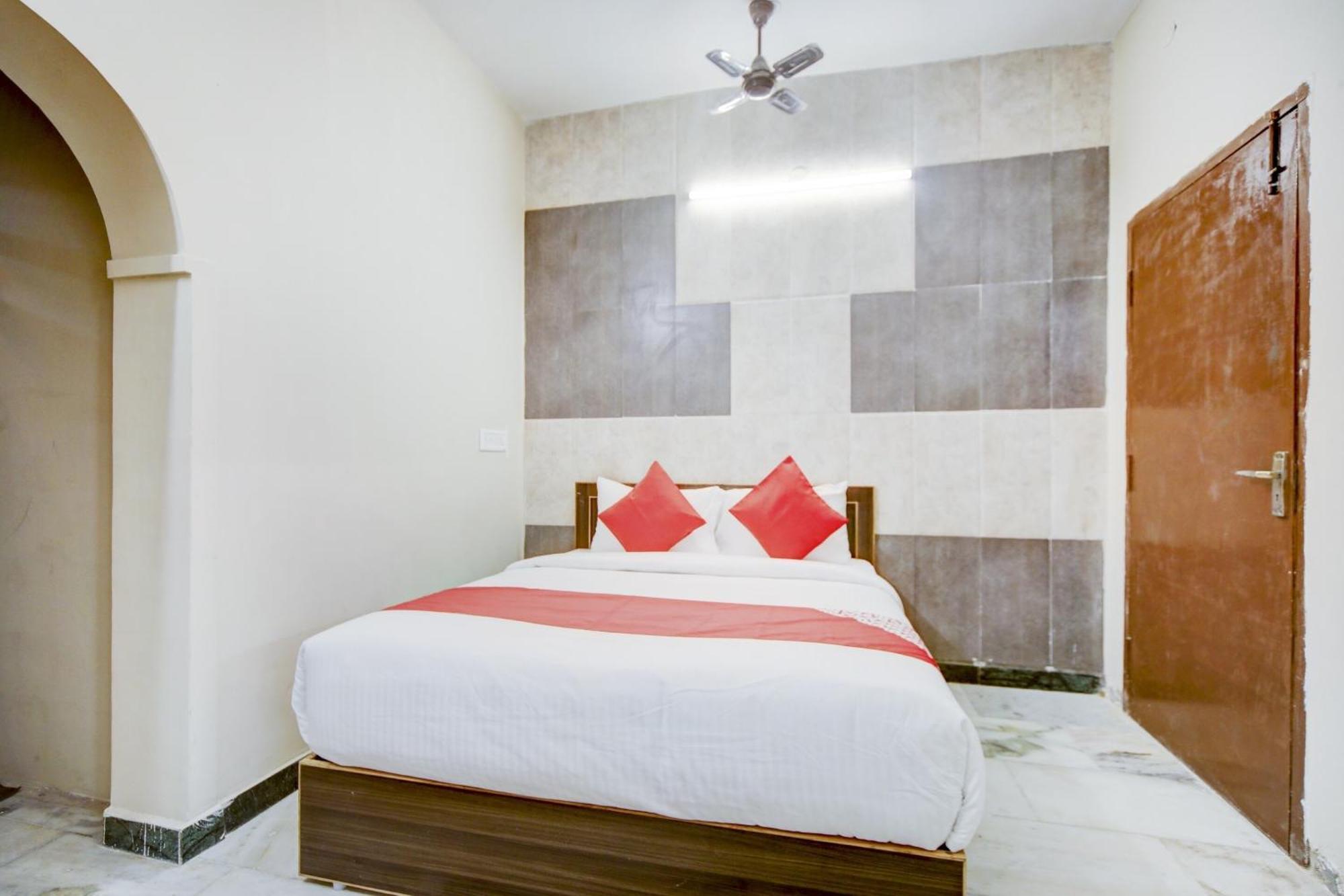 O Almighty Homes Hotel 3*