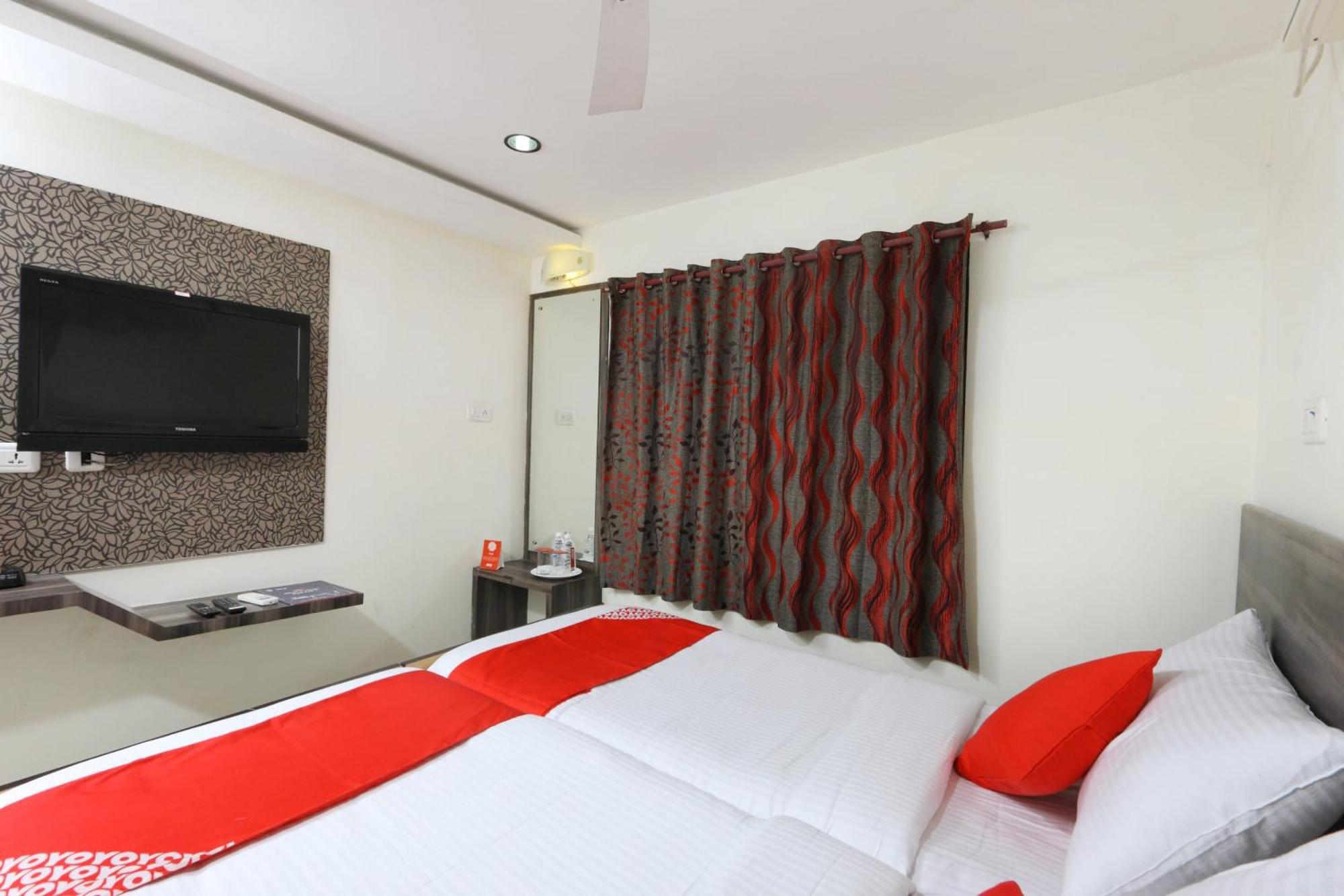 O The Oaks Residency Hotel Chennai
