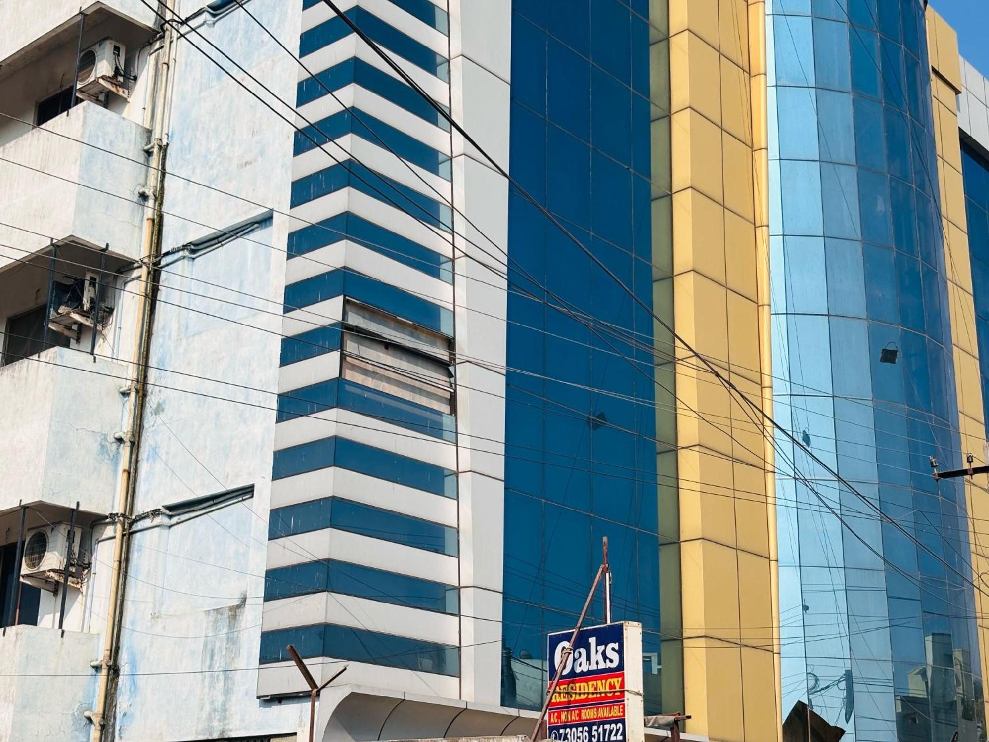 Hotel O The Oaks Residency Chennai