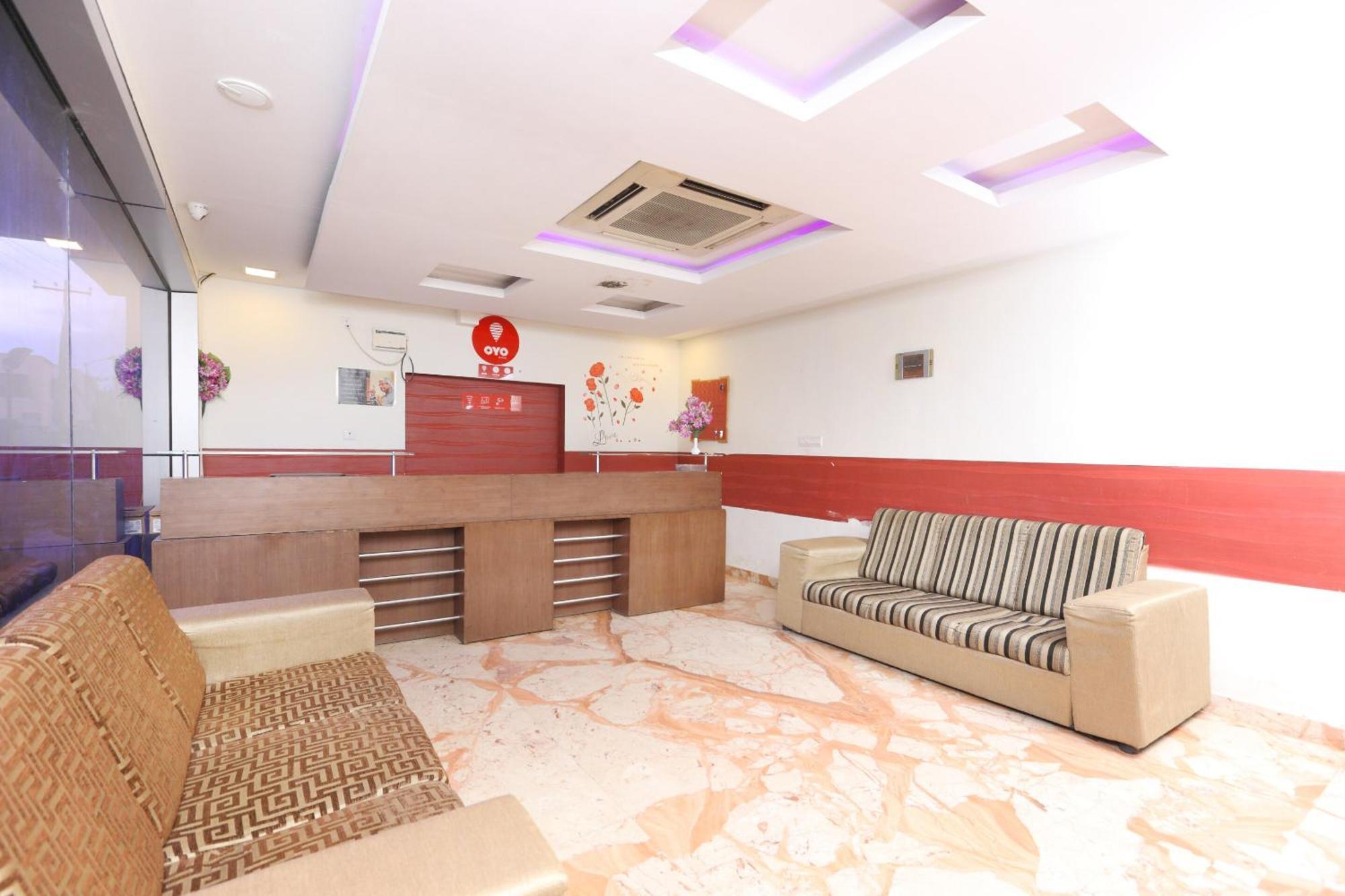 Hotel O The Oaks Residency Chennai