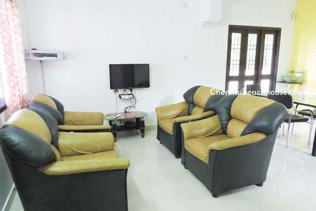 Ecr Villa *