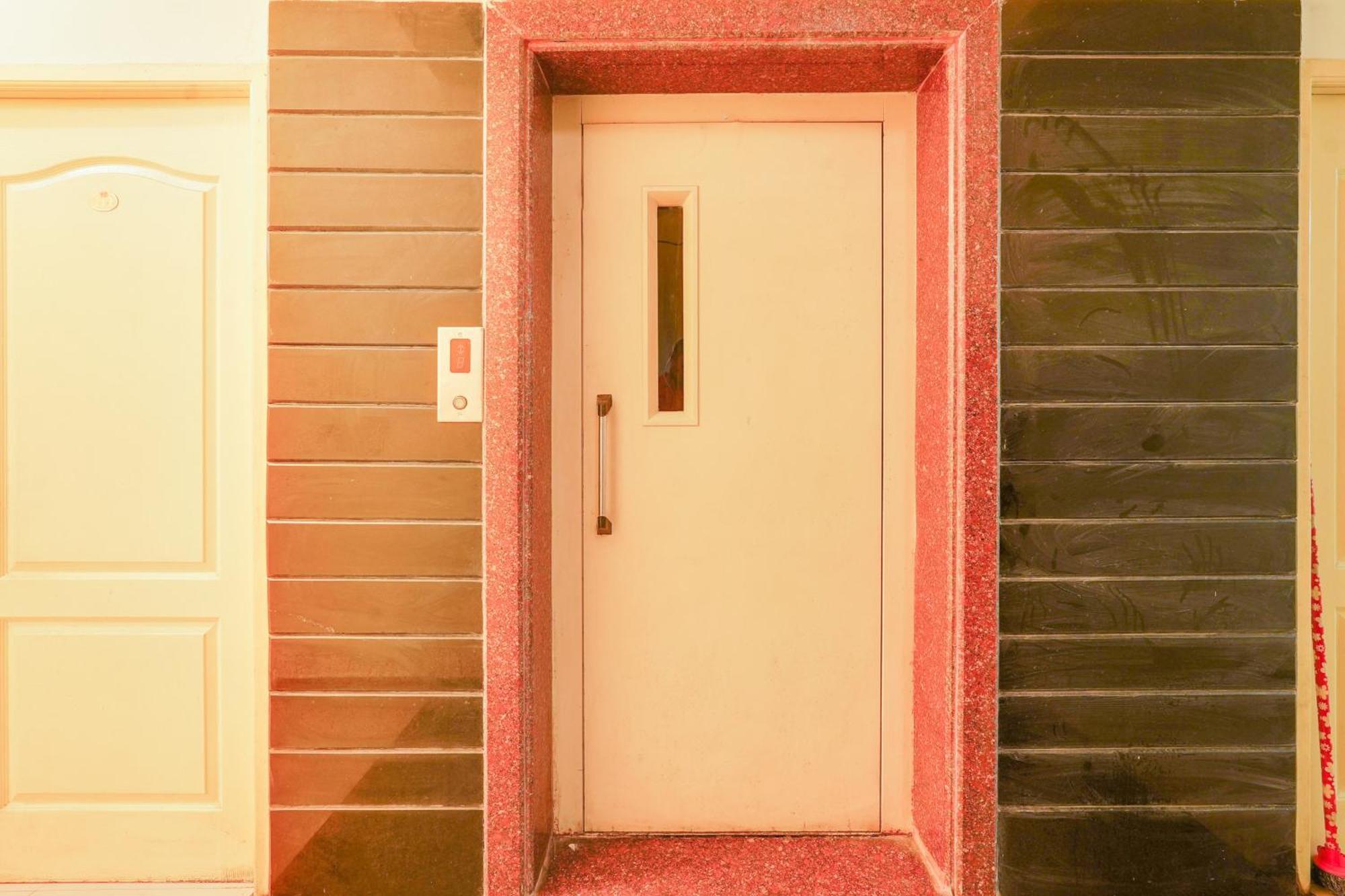 Hotel O Nr Galaxy Residency Chennai