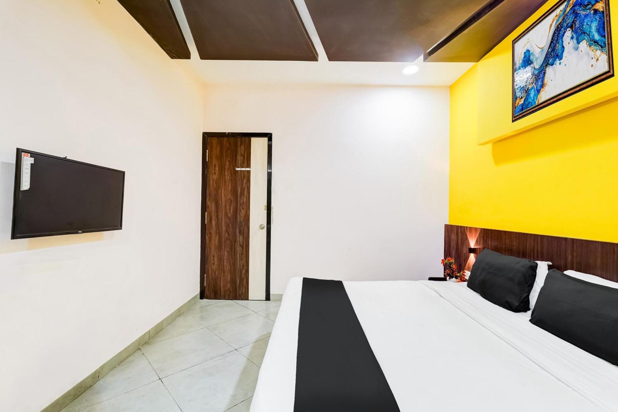 Hotel Super Townhouse Purushawalakm Chennai
