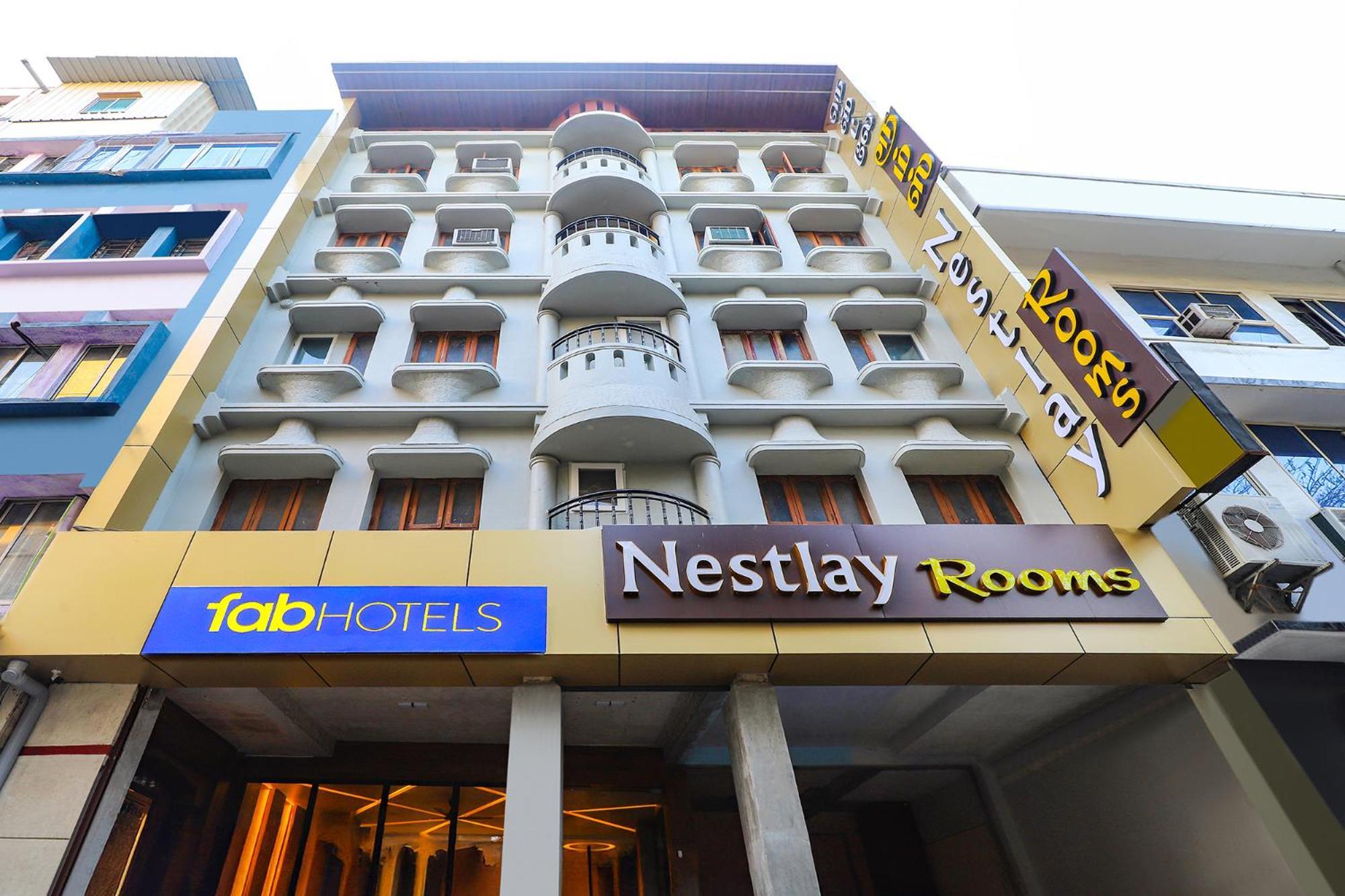 Fabhotel Nestlay High Court - Nr High Court Hotel