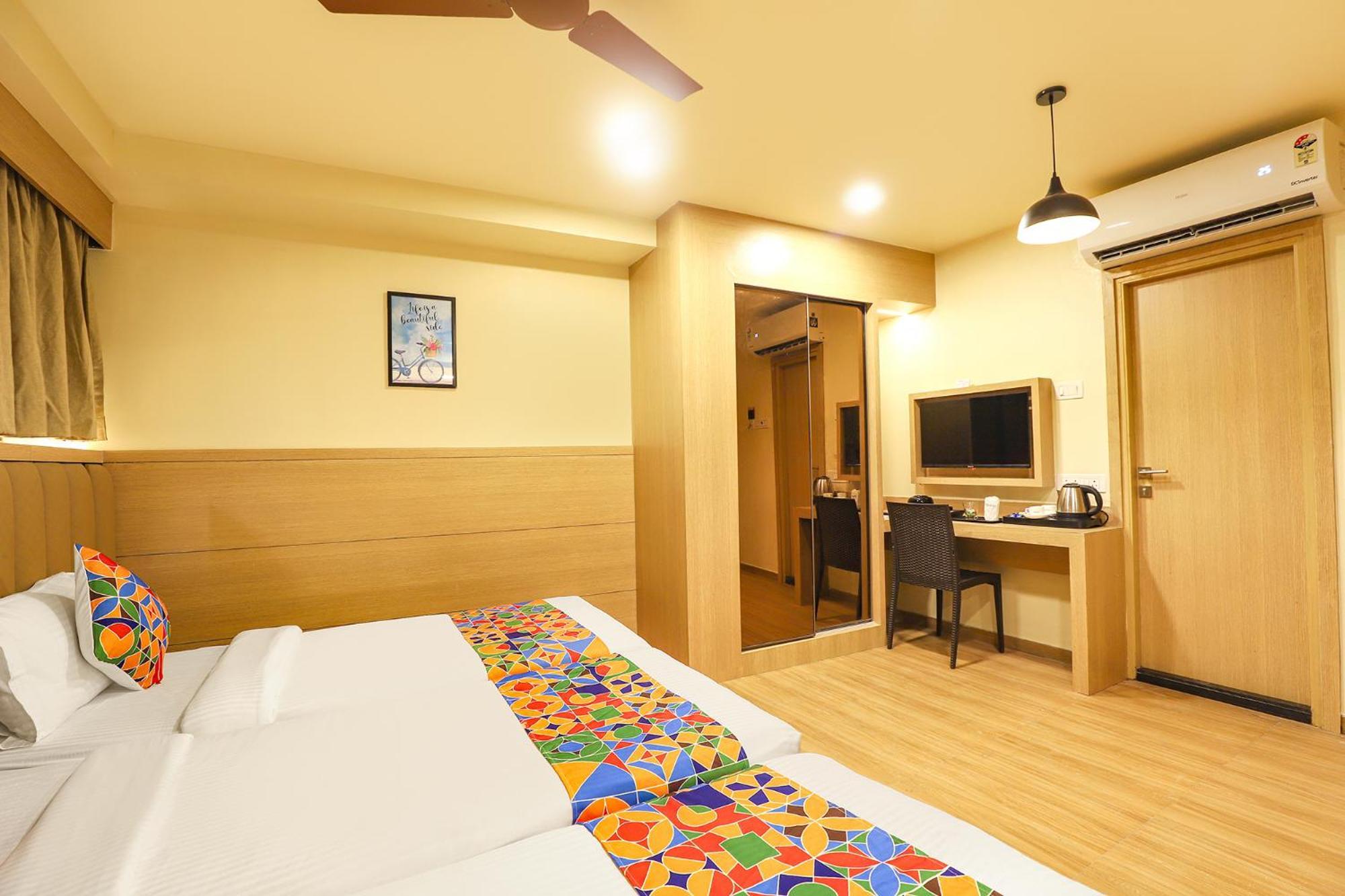 Hotel Fabhotel Nestlay High Court - Nr High Court Chennai