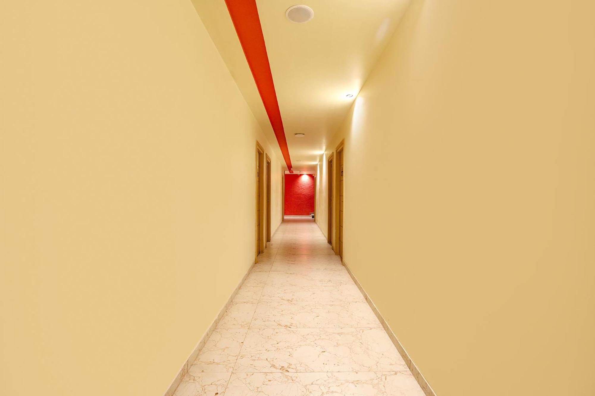 Fabhotel Nestlay High Court - Nr High Court Hotel Chennai