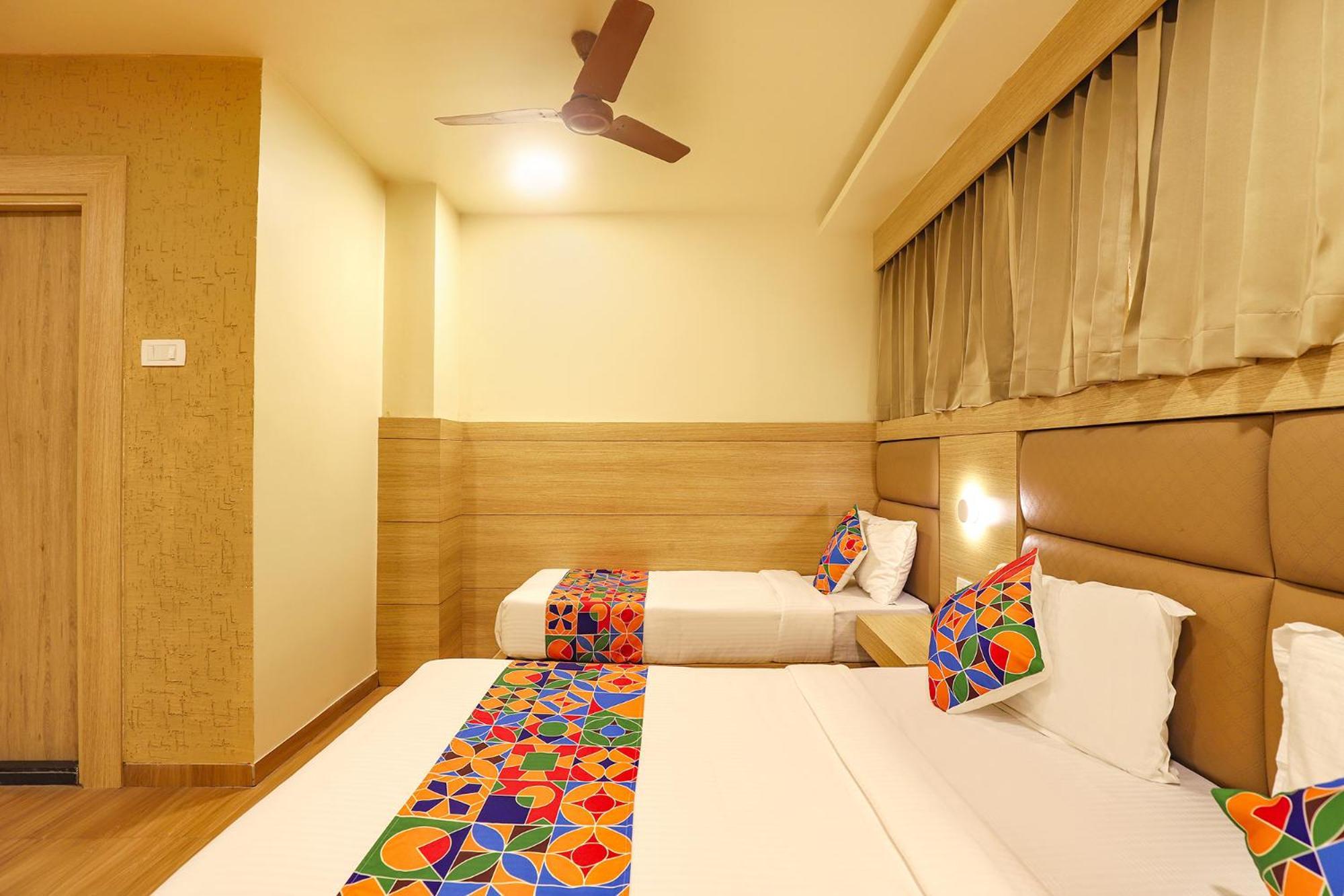 Hotel Fabhotel Nestlay High Court - Nr High Court Chennai
