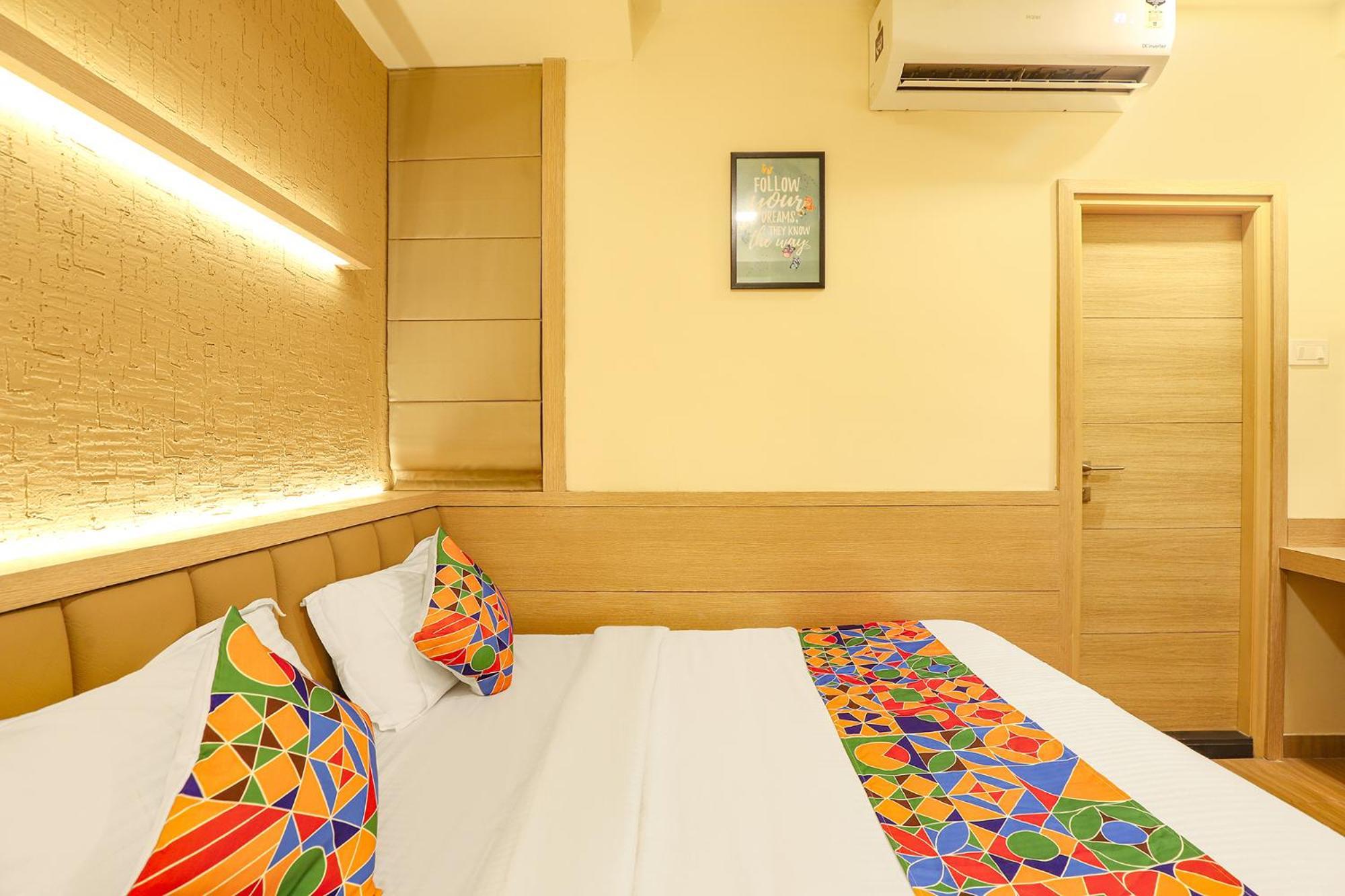 Fabhotel Nestlay High Court - Nr High Court Chennai