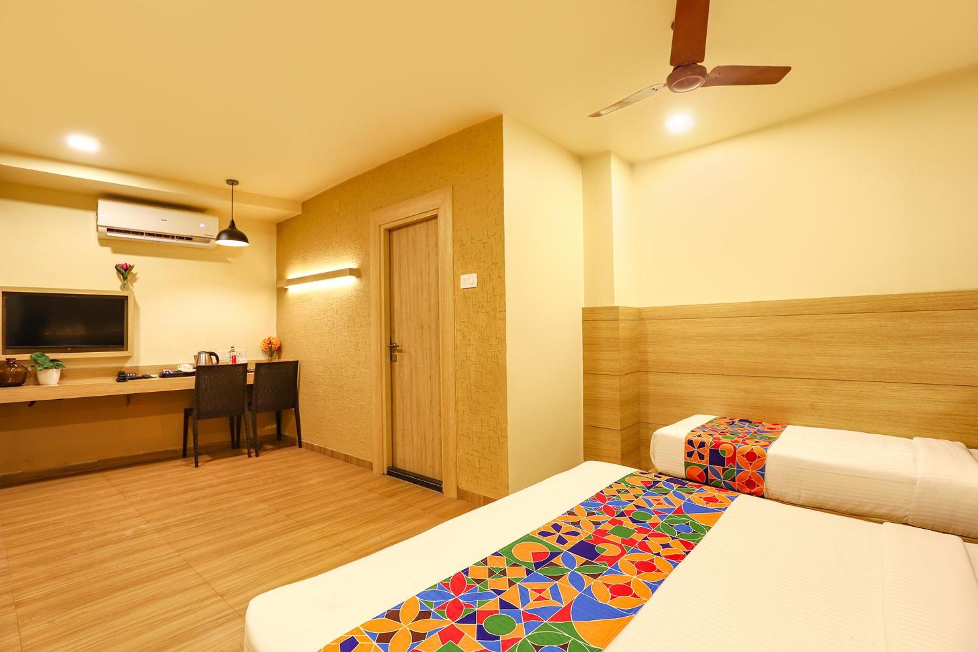 Hotel Fabhotel Nestlay High Court - Nr High Court 3*