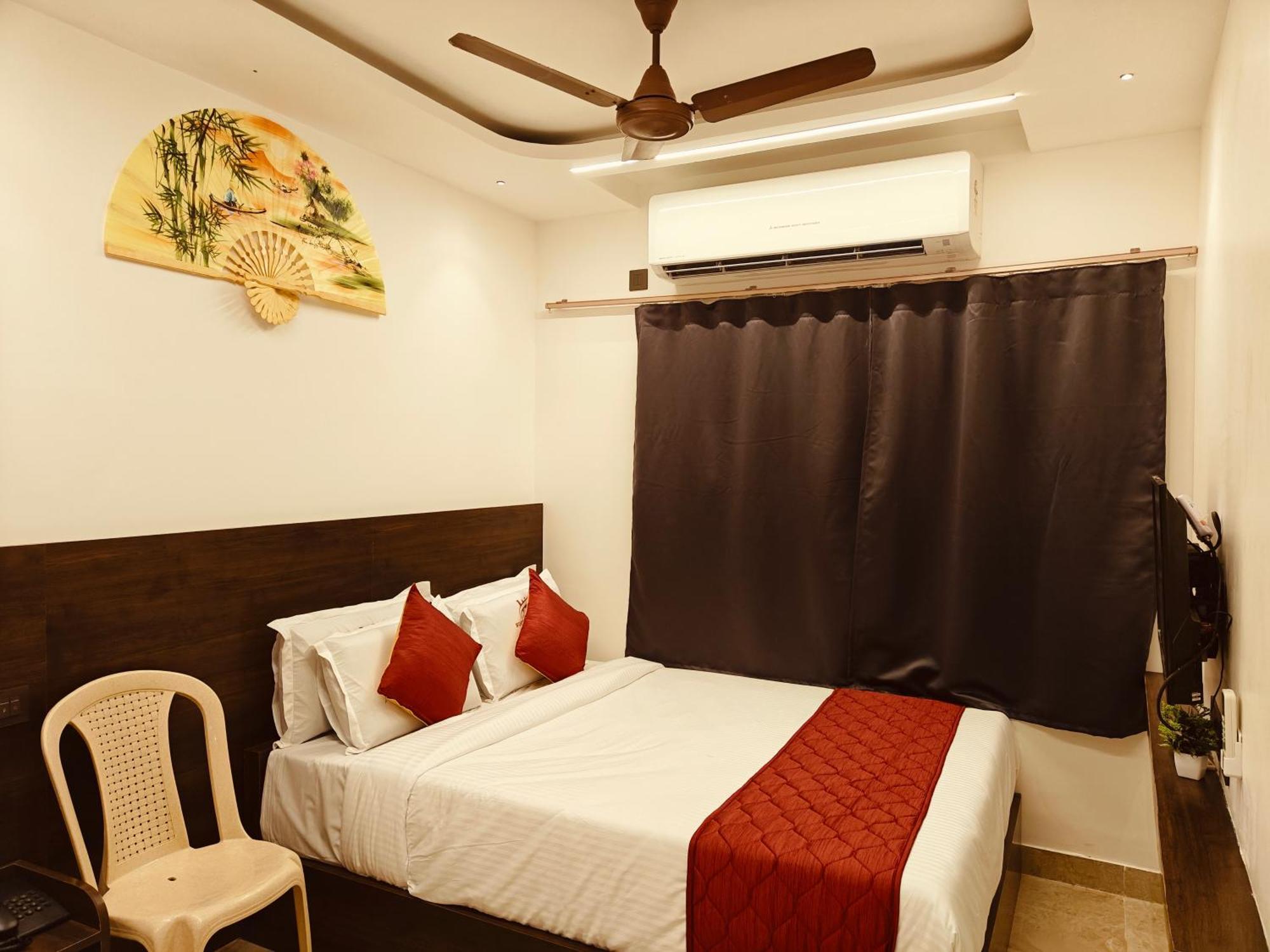 Hotel Woodlands
