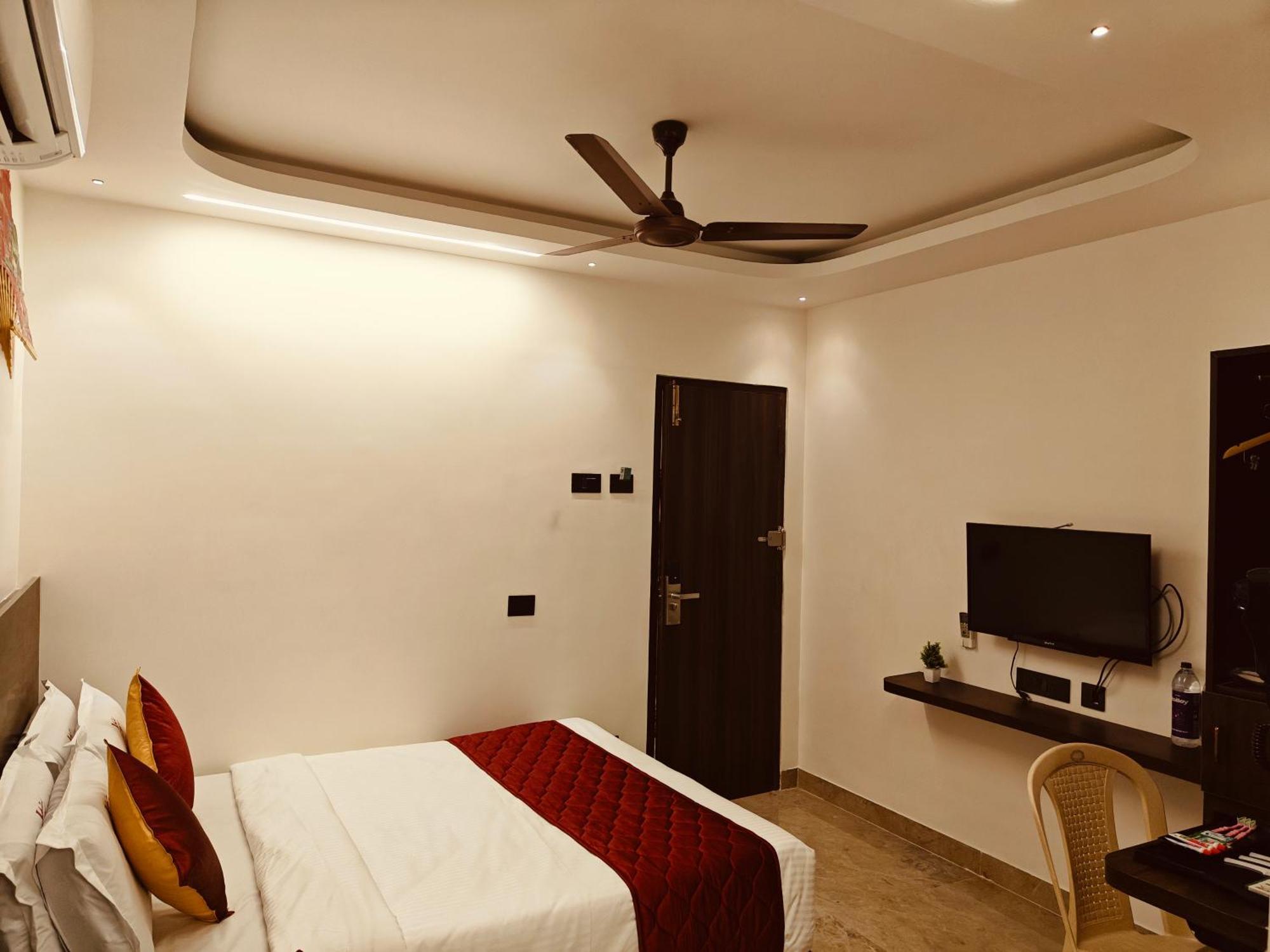 Woodlands Hotel 2*