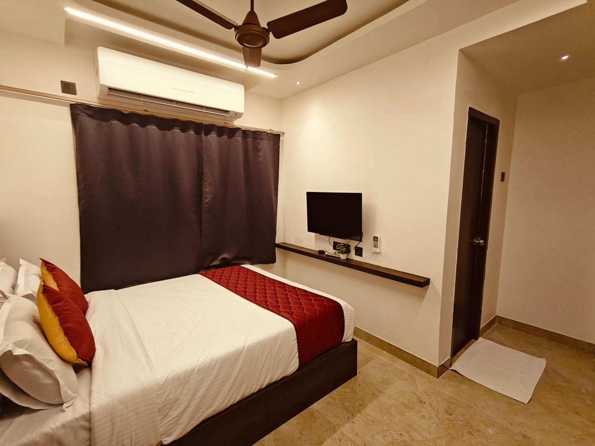 Woodlands Hotel 2*