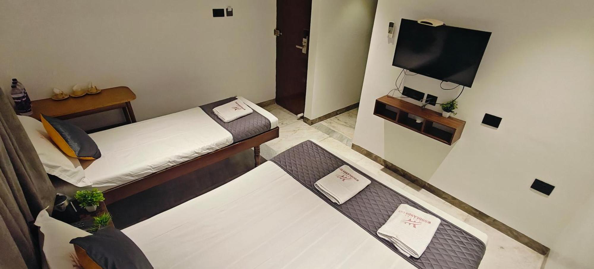 Woodlands Hotel