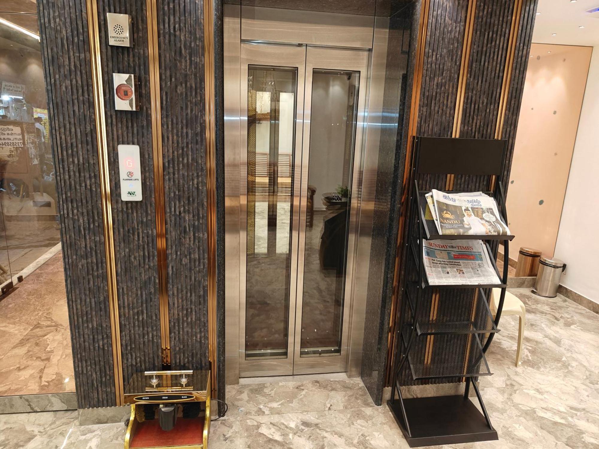 Woodlands Hotel 2*