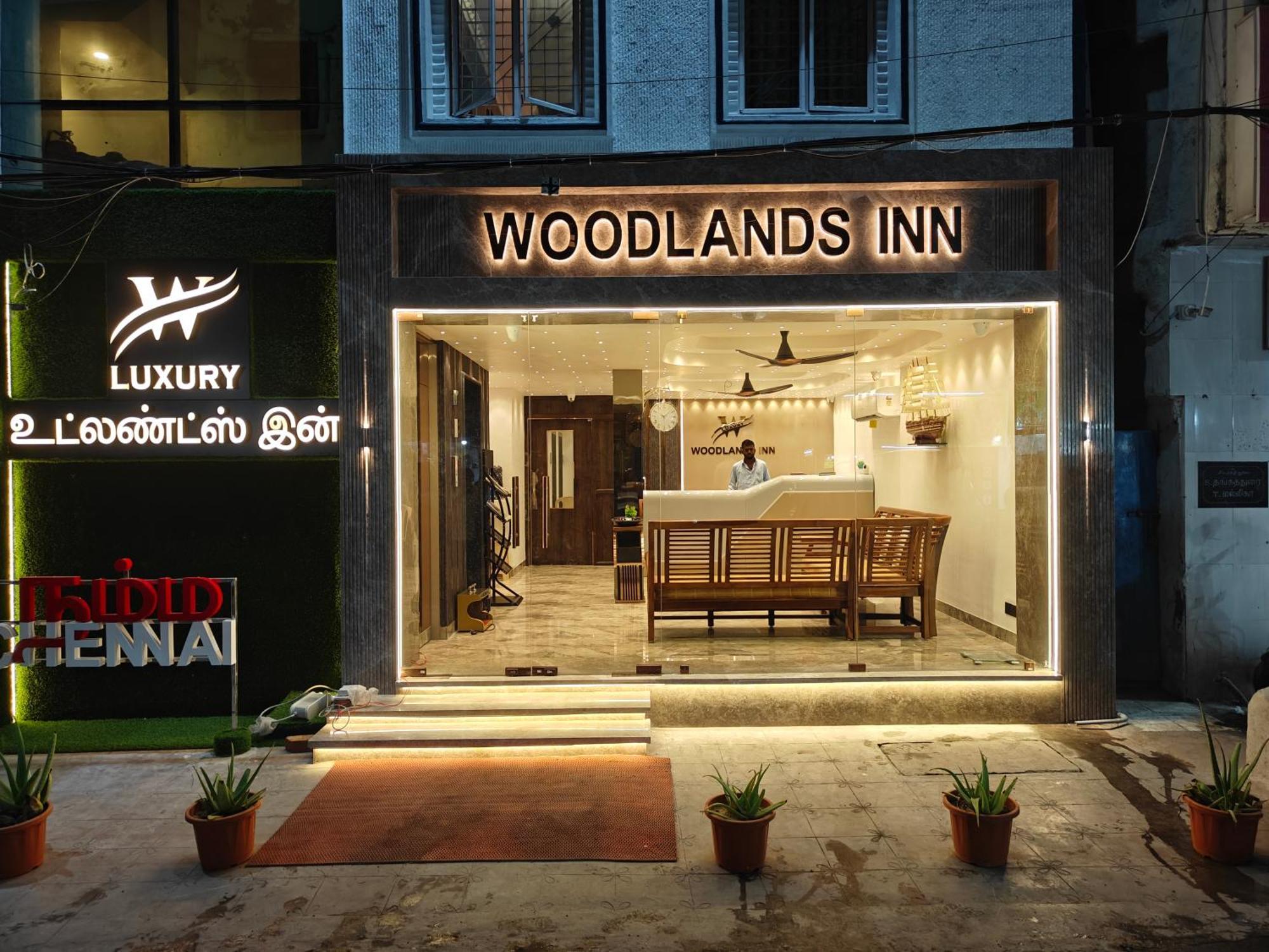 Hotel Woodlands